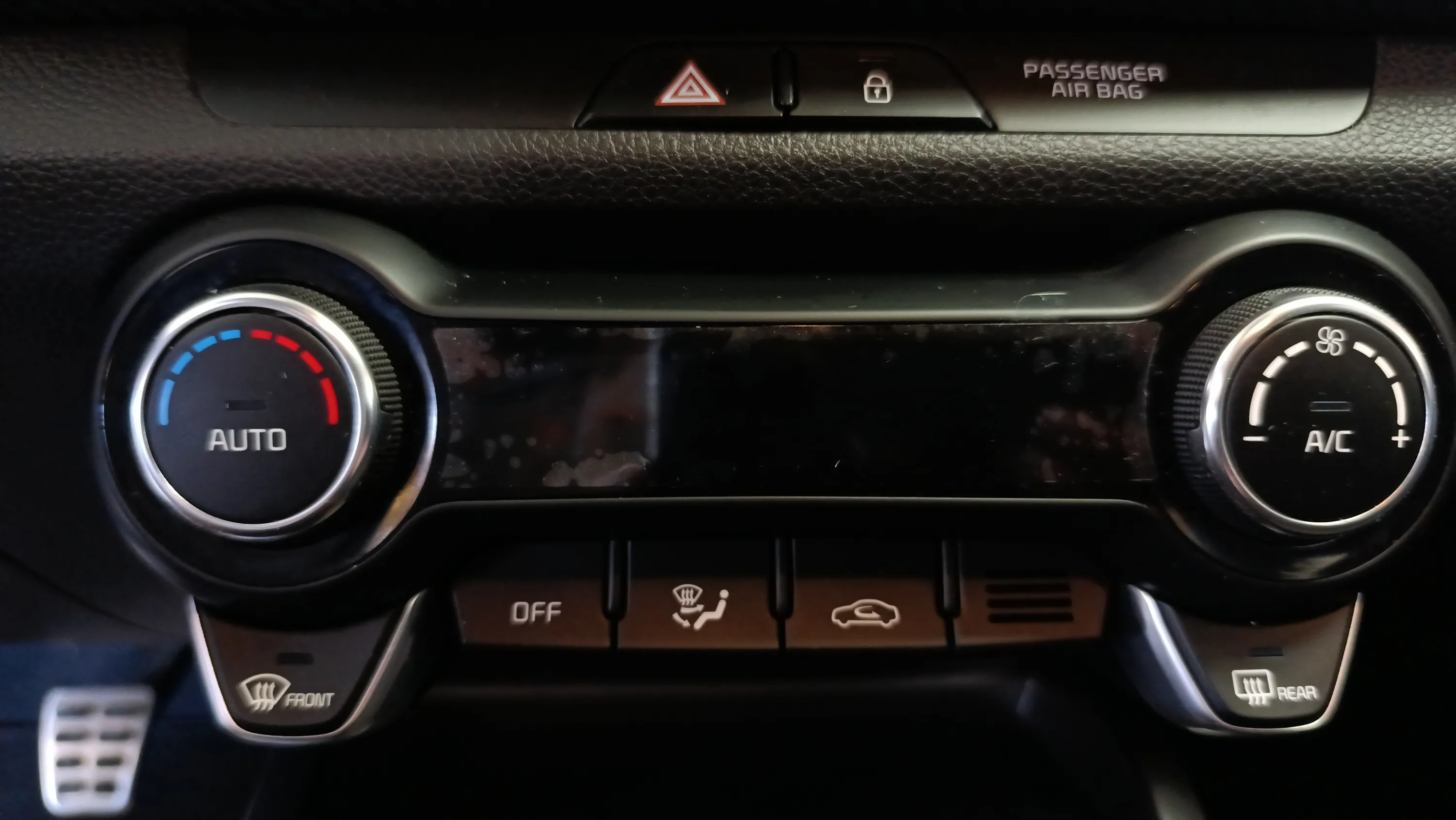 Kia Stonic 1.0 T-GDi MHEV Concept - foto 26