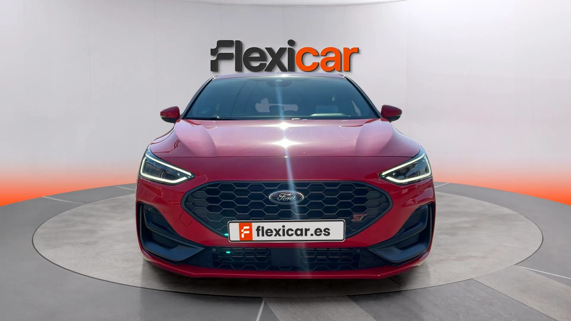 Ford Focus ST 2.3 EcoBoost - foto 2
