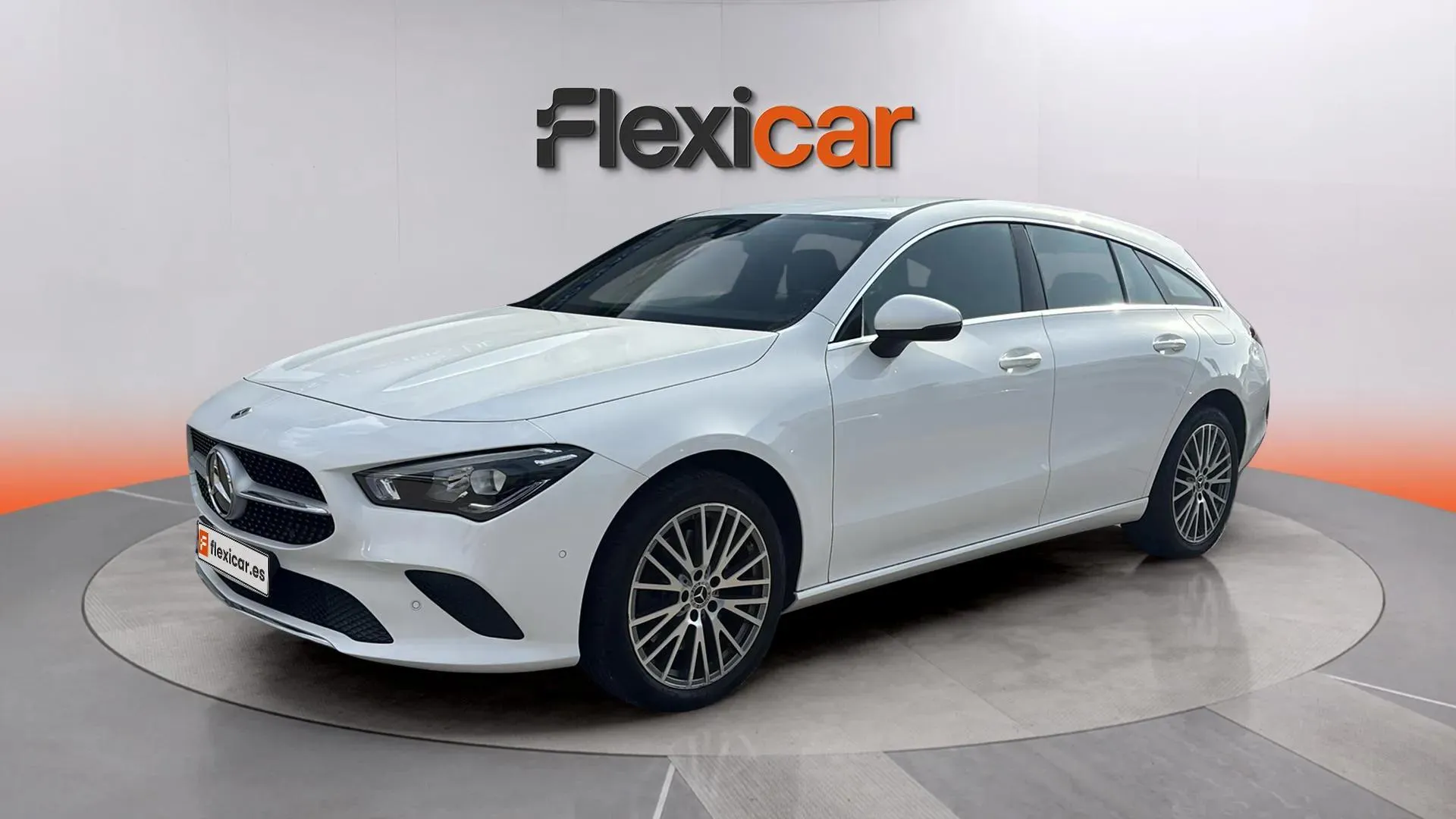 Mercedes-Benz CLA 250 e Shooting Brake - foto 3