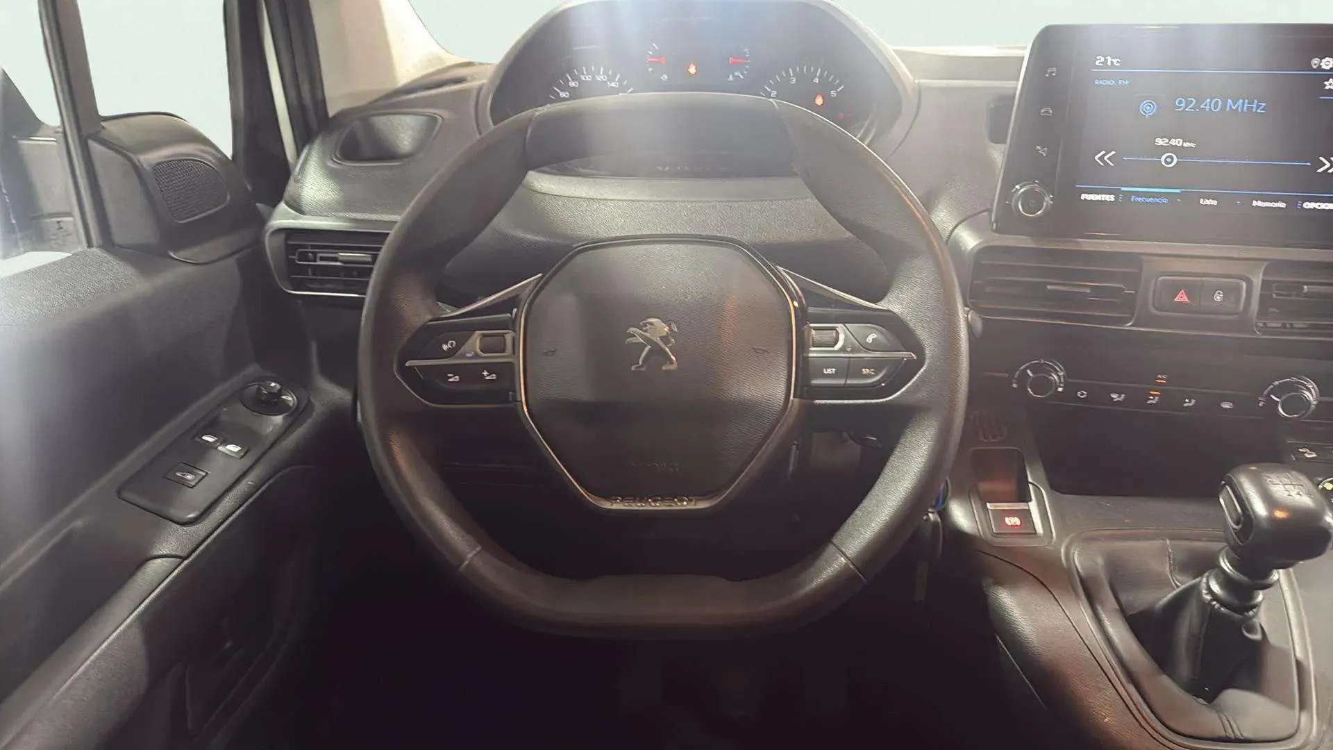 Peugeot Partner Premium Dangel STD 600kg BlueHDi - foto 2