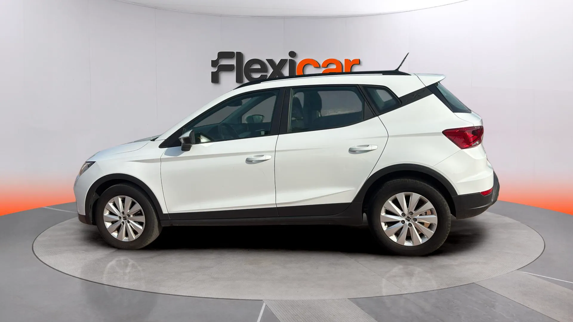 SEAT Arona 1.0 TSI DSG Style XL - foto 4