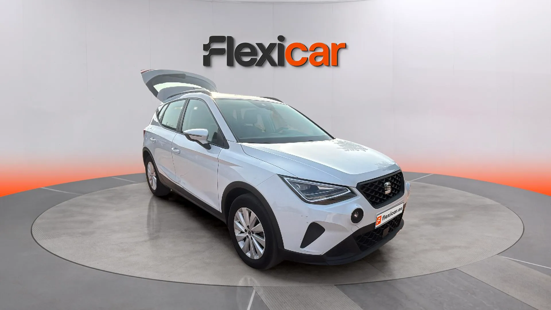 SEAT Arona 1.0 TSI DSG Style XL - foto 17