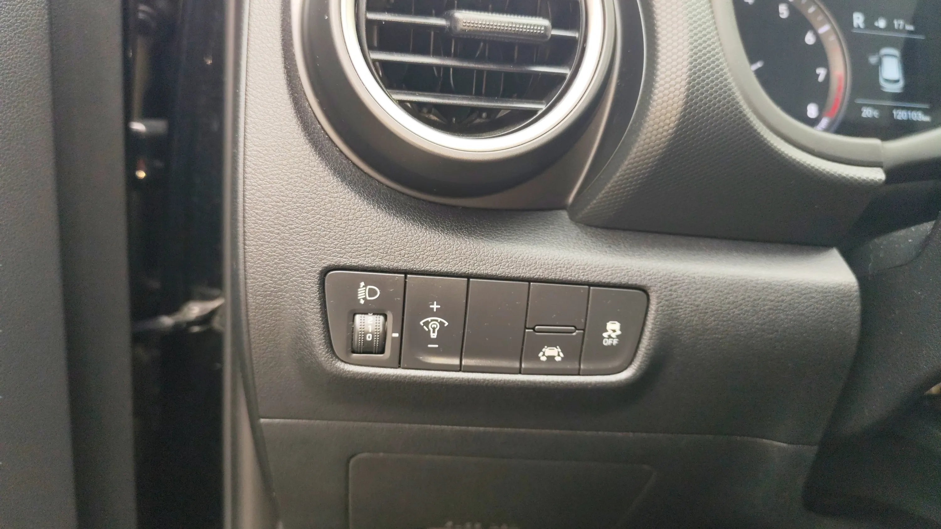 Hyundai Kona 1.0 T-GDi Klass 4x2 - foto 19