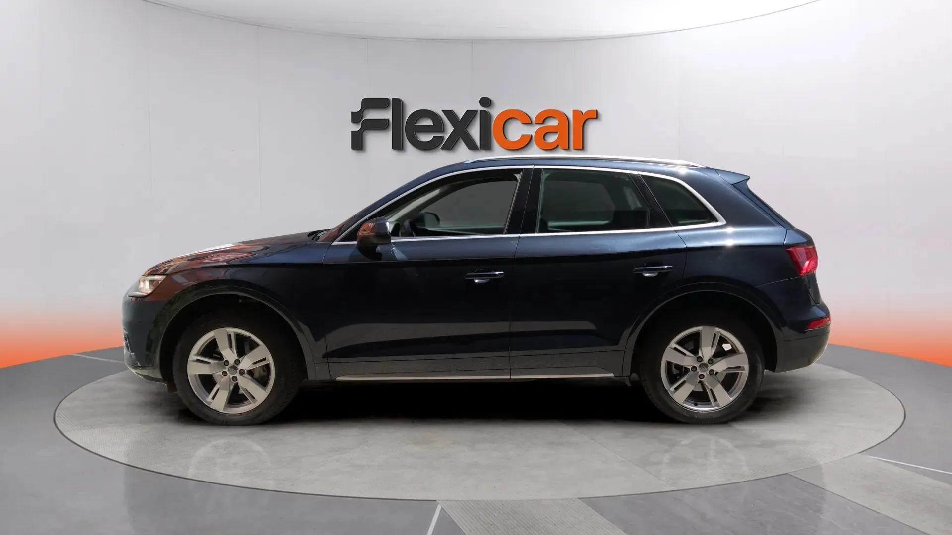Audi Q5 35 TDI quattro S tronic - foto 4