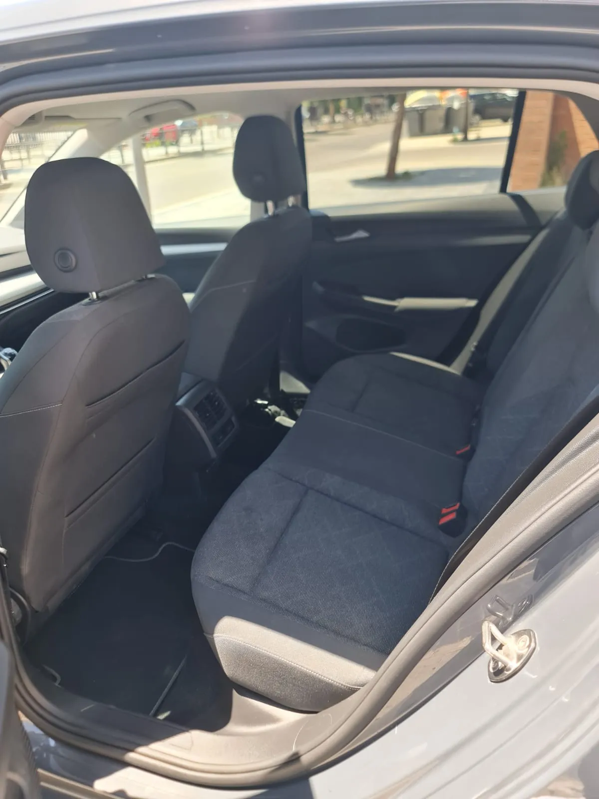 Volkswagen Golf Life 1.5 TSI - foto 15