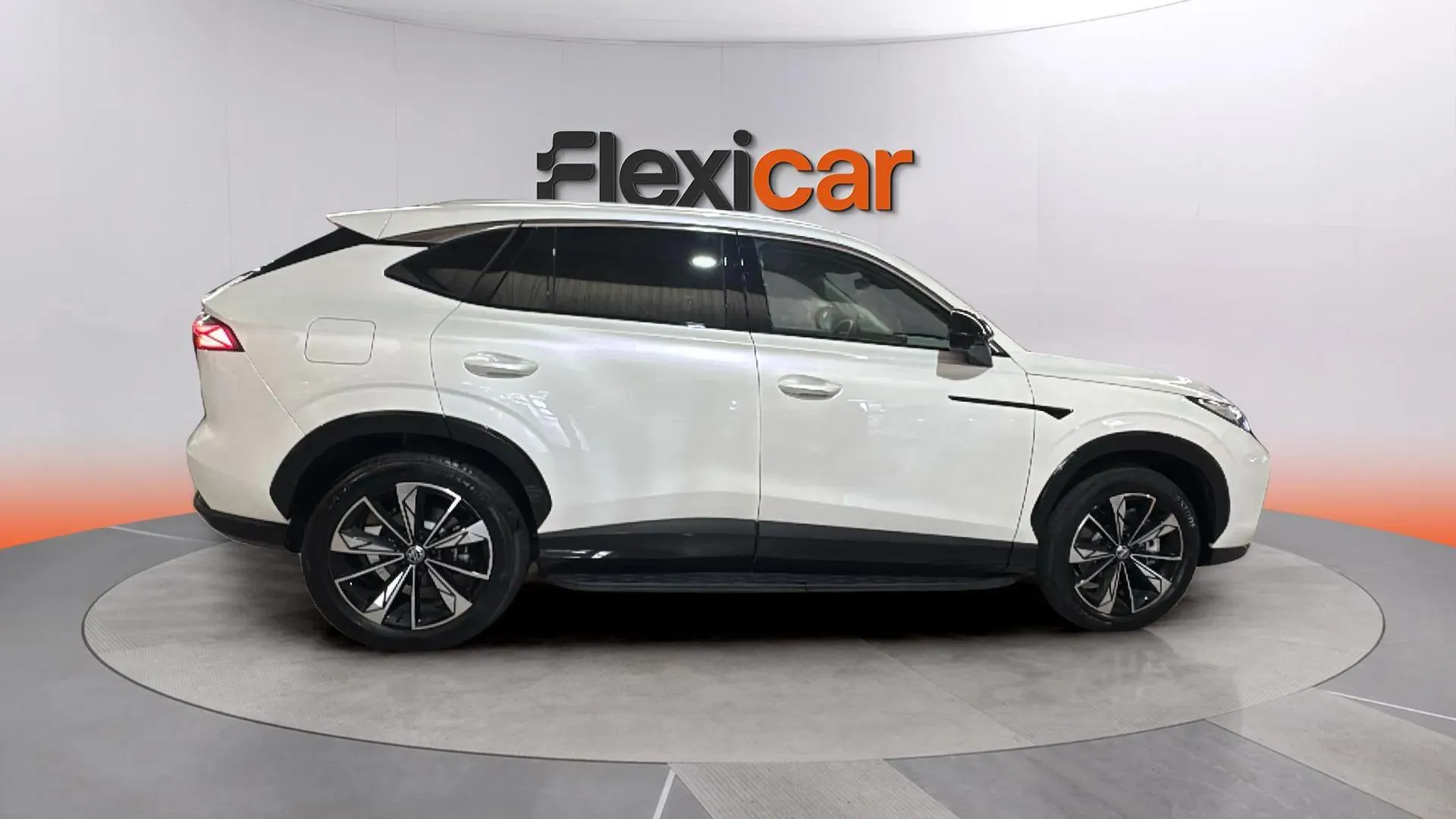 MG HS 1.5T PHEV Luxury - foto 8