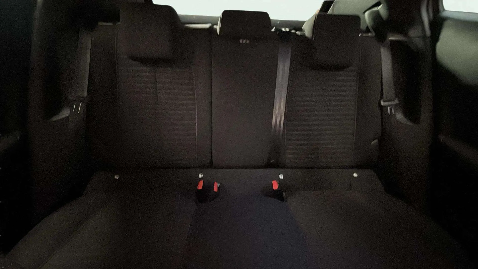 Peugeot 2008 Active Pack PureTech 100 - foto 18