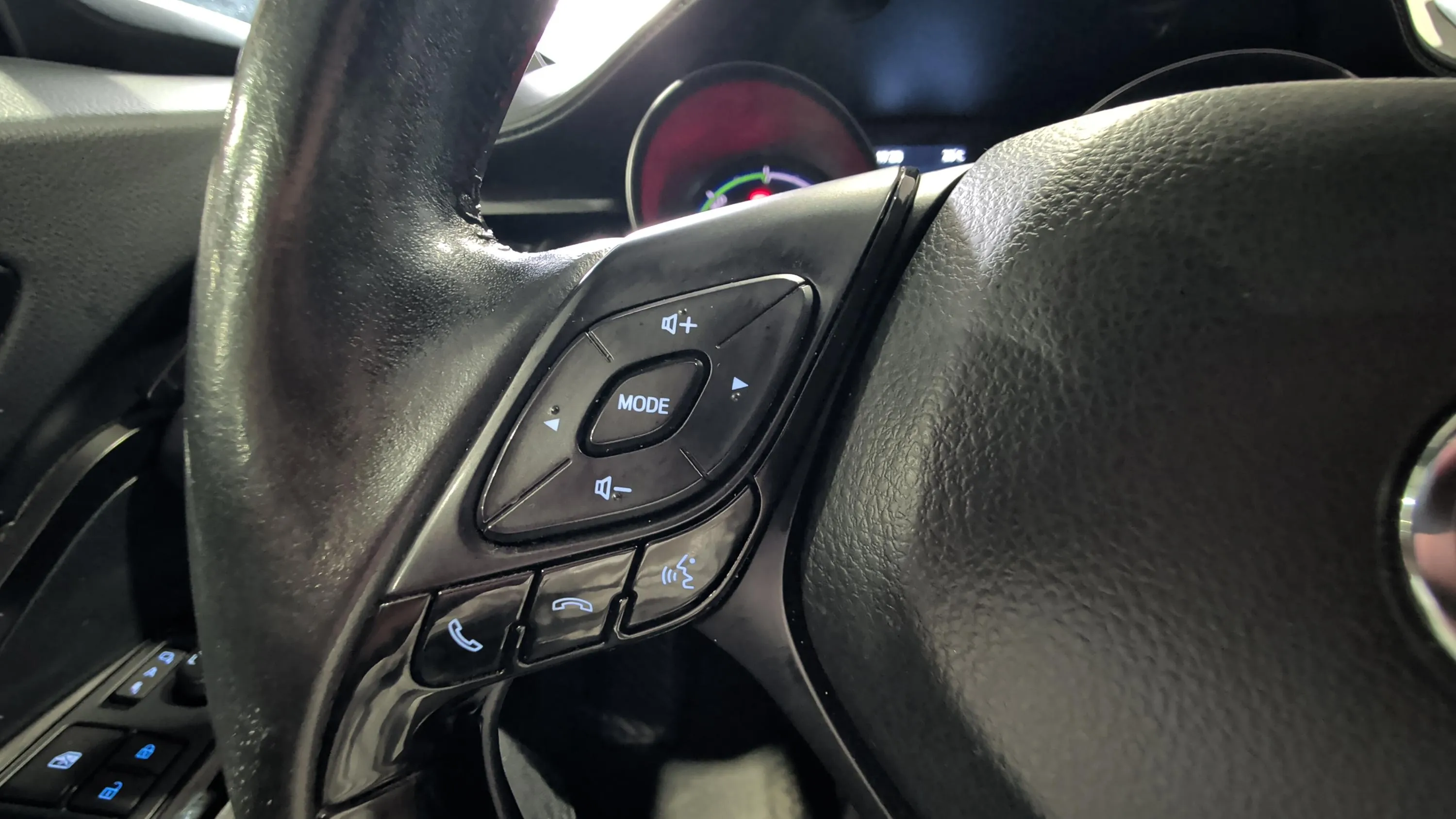 Toyota C-HR 2.0 180H Advance - foto 14