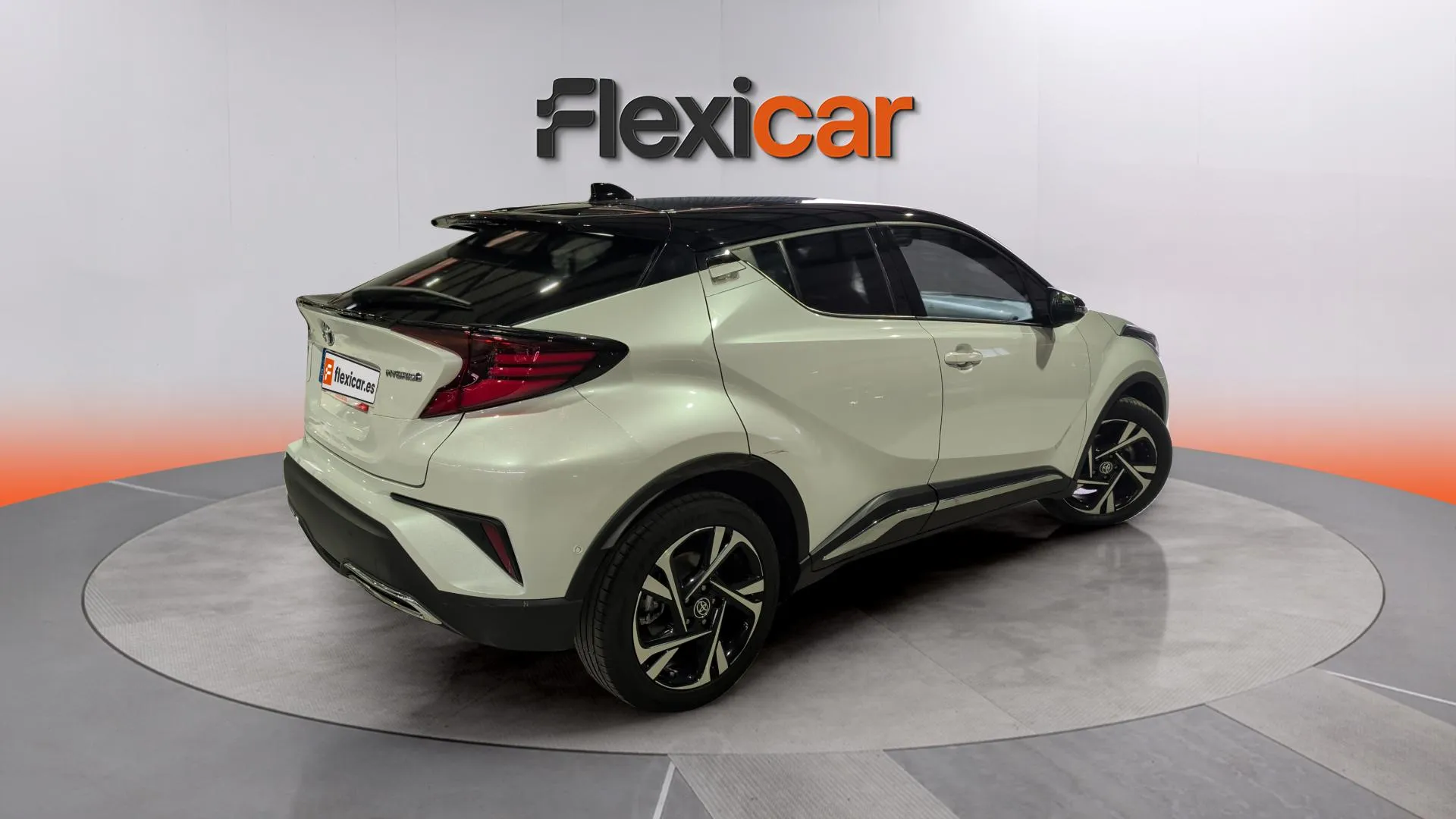 Toyota C-HR 2.0 180H Advance - foto 7
