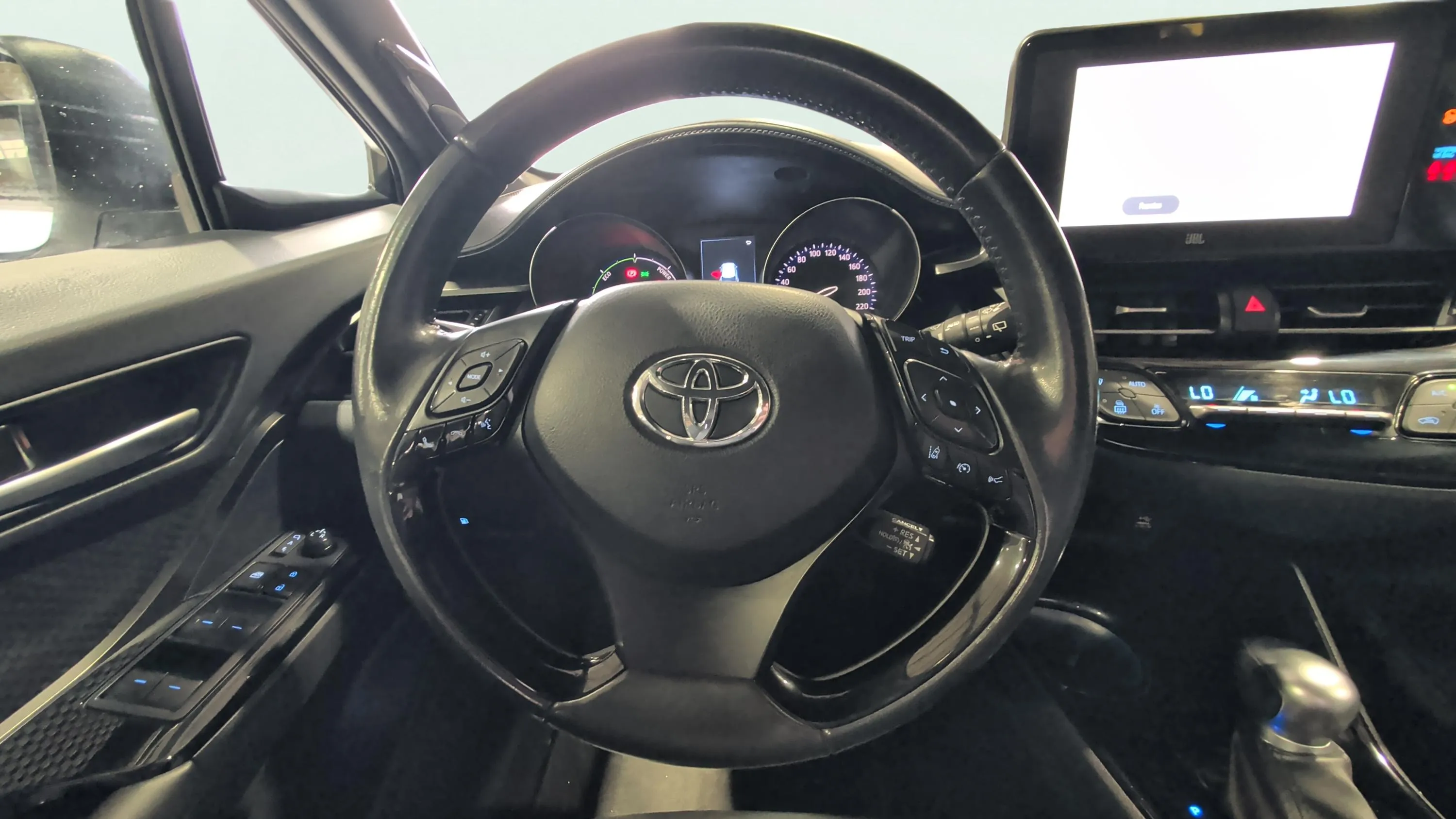 Toyota C-HR 2.0 180H Advance - foto 12