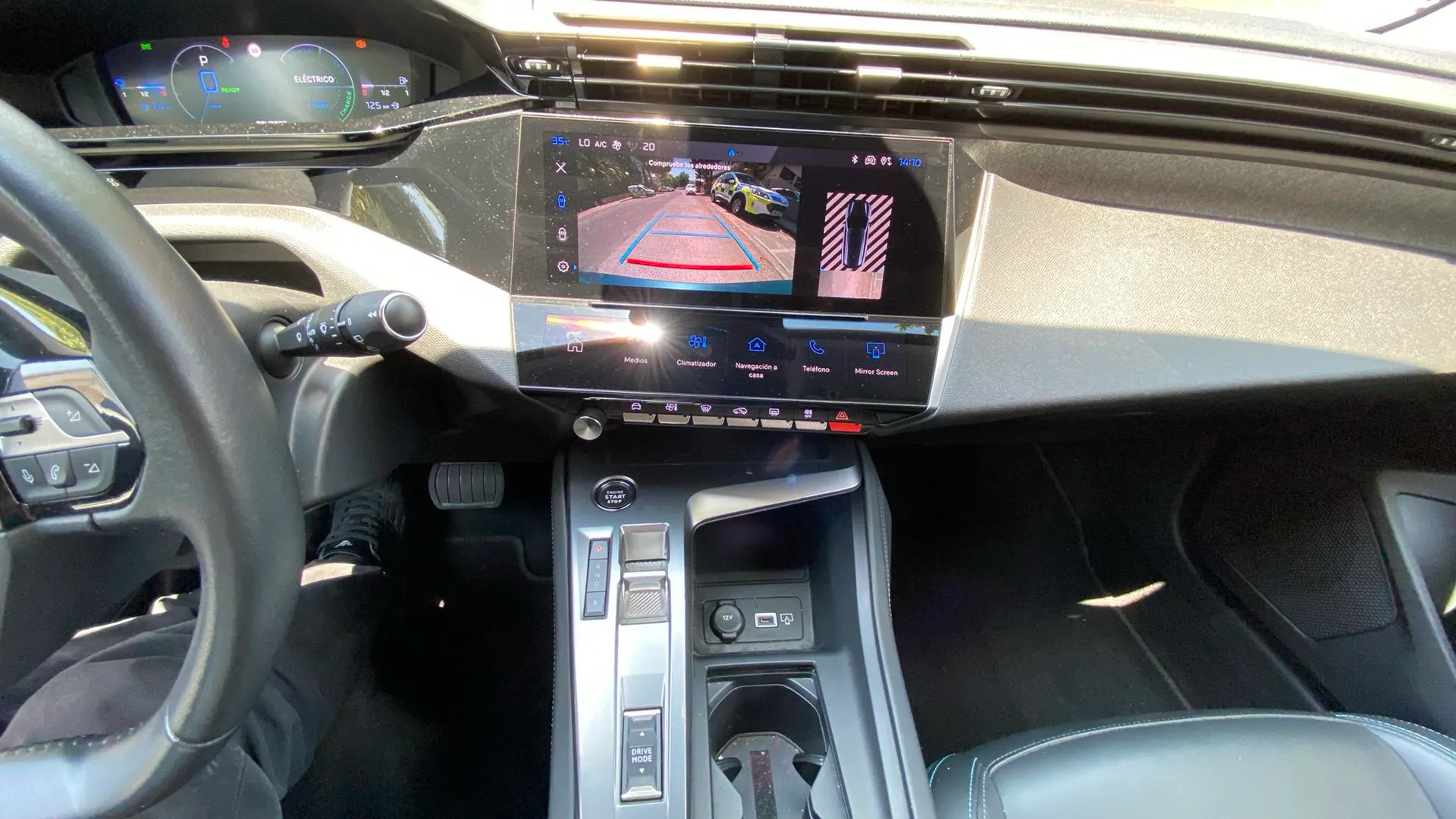 Peugeot 308 Allure Hybrid 180 eEAT8 - foto 11