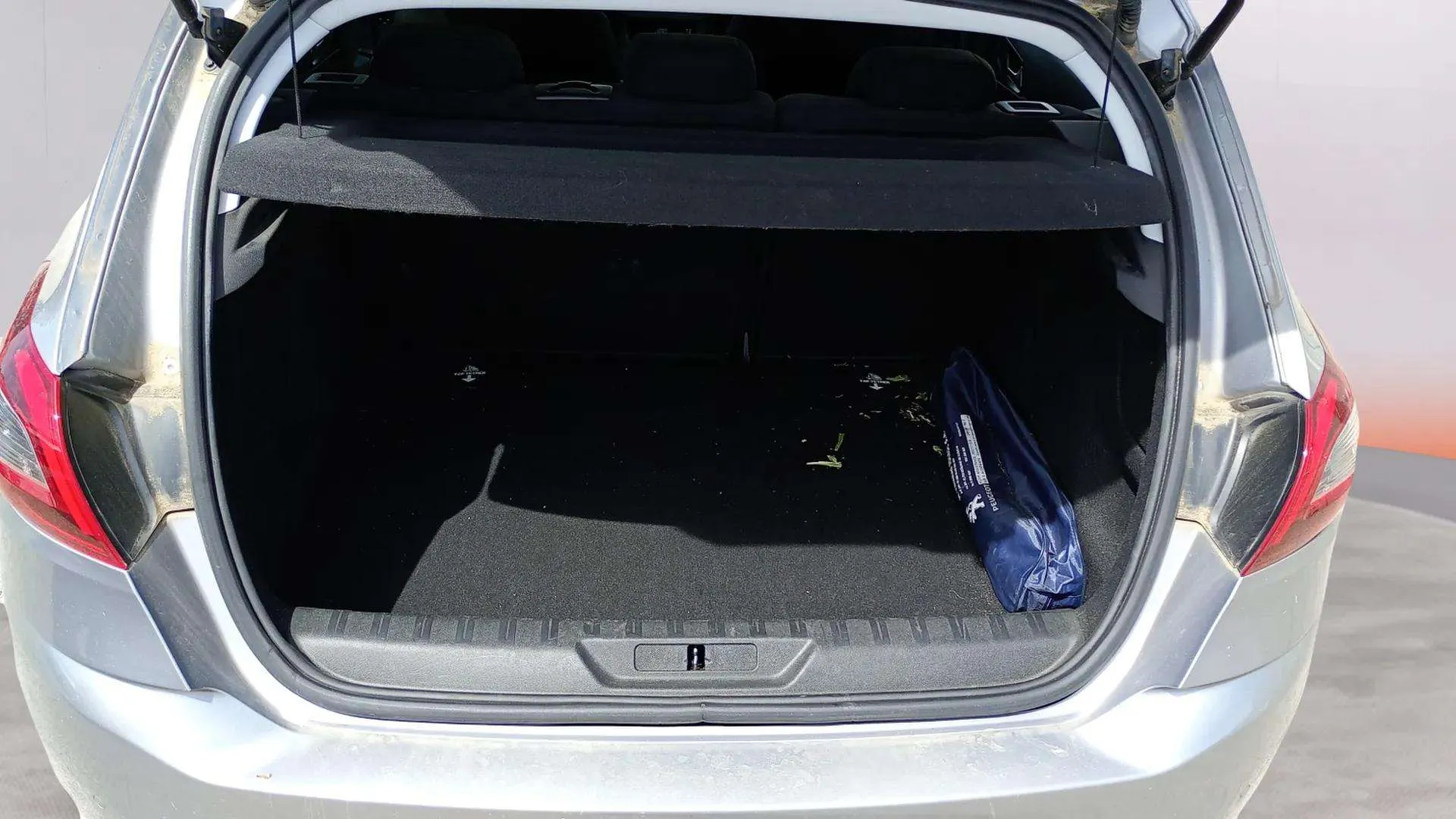 Peugeot 308 Allure 1.2 PureTech EAT8 - foto 16