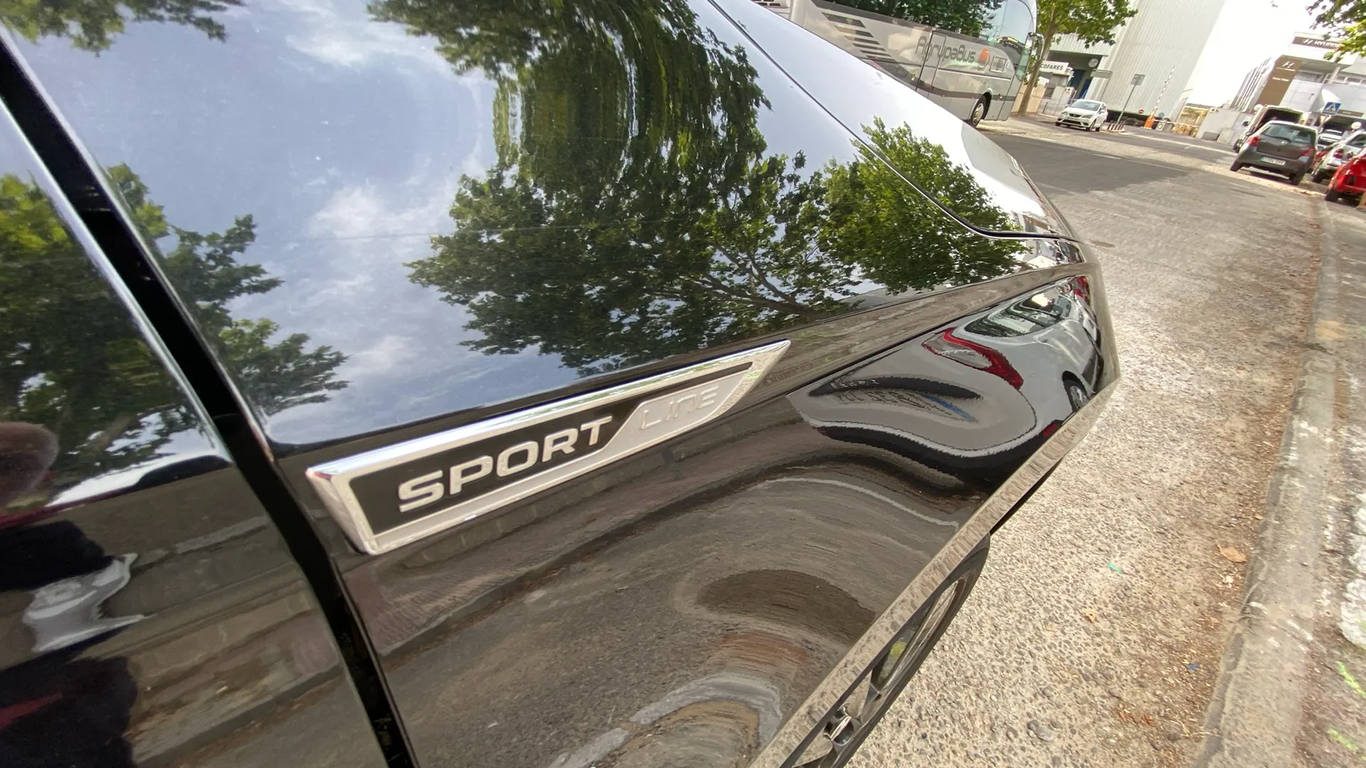 Škoda Karoq 1.5 TSI DSG ACT Sportline - foto 27