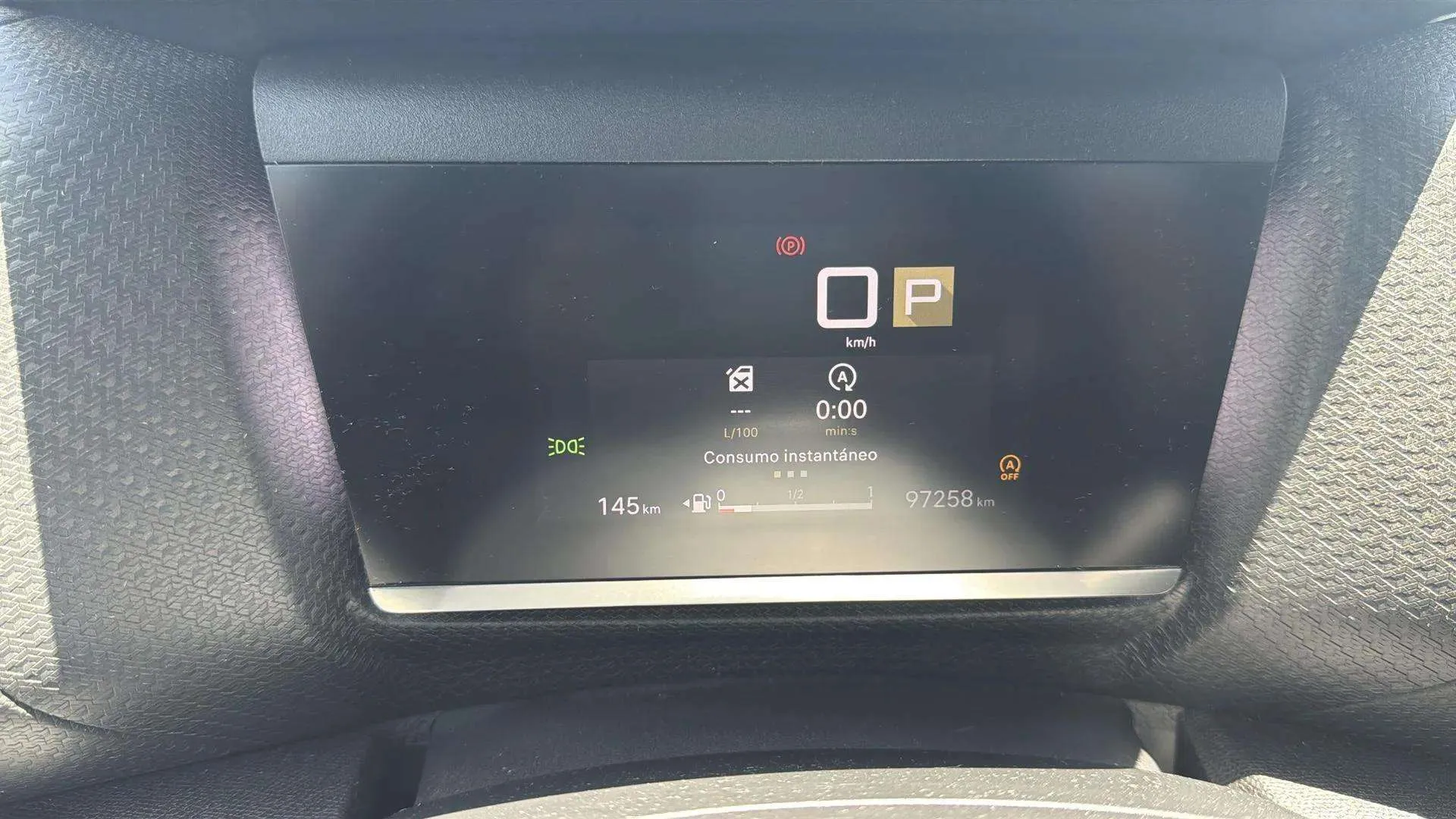 Citroën C4 X BlueHDi 130 EAT8 Max - foto 11