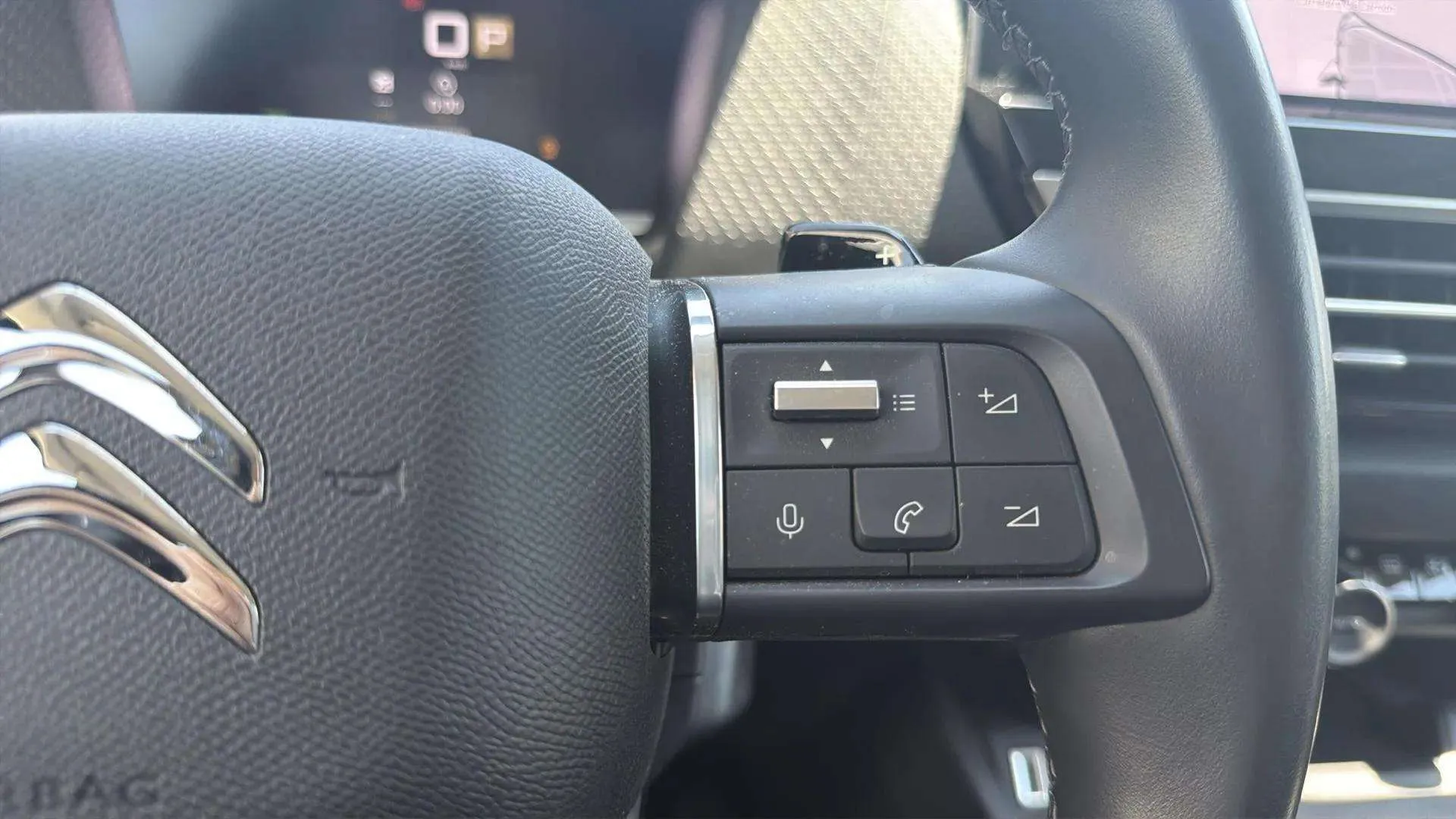 Citroën C4 X BlueHDi 130 EAT8 Max - foto 13