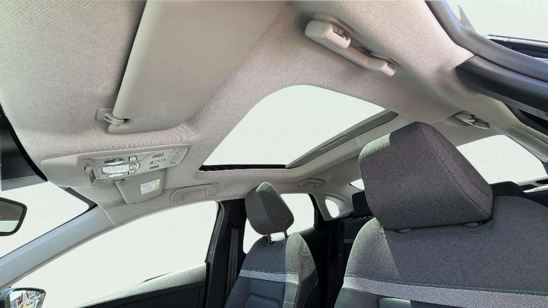Citroën C4 X BlueHDi 130 EAT8 Max - foto 14