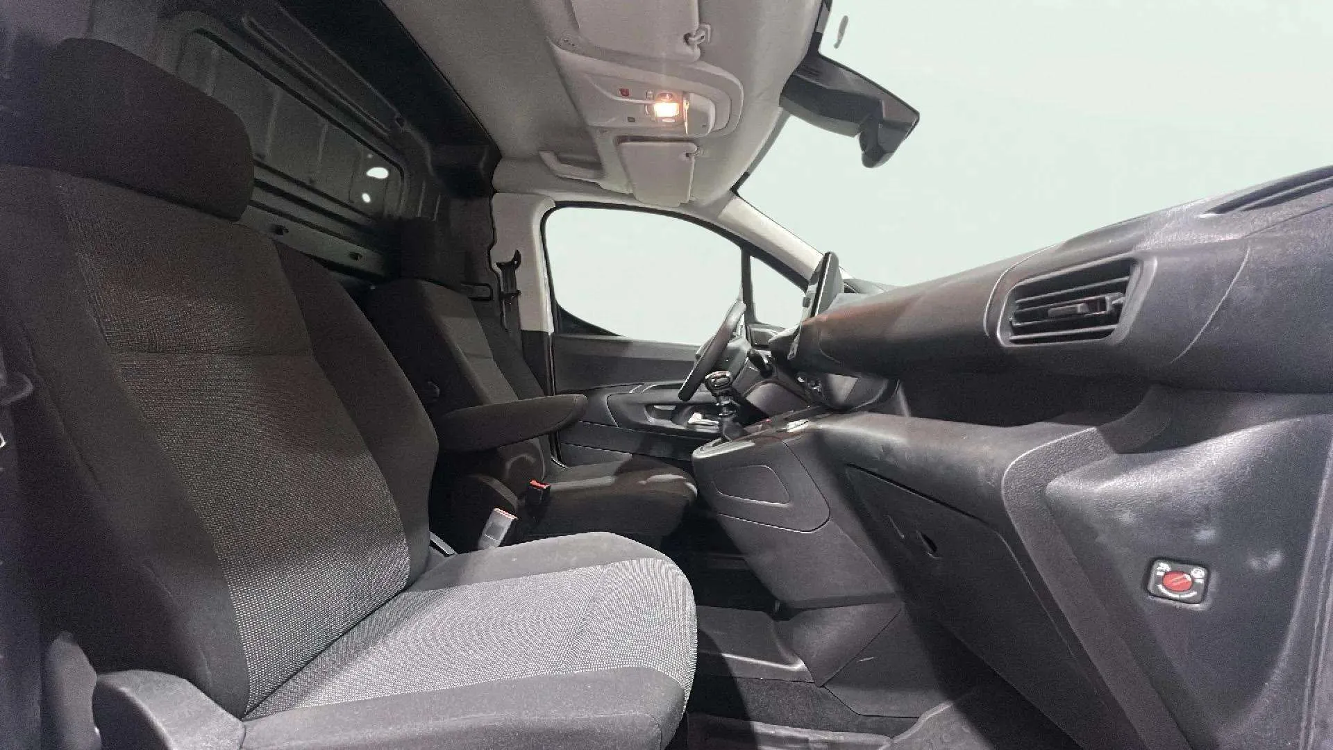 Peugeot Partner Furgón M Diésel - foto 14