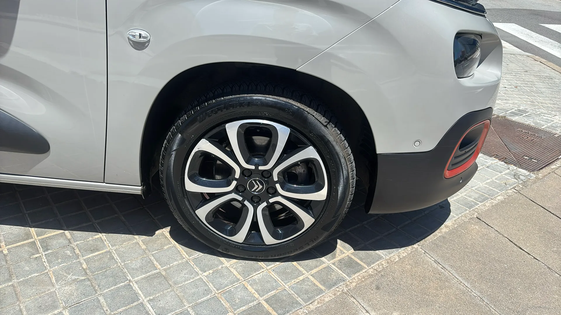 Citroën Berlingo Talla M BlueHDi 130 Shine - foto 17