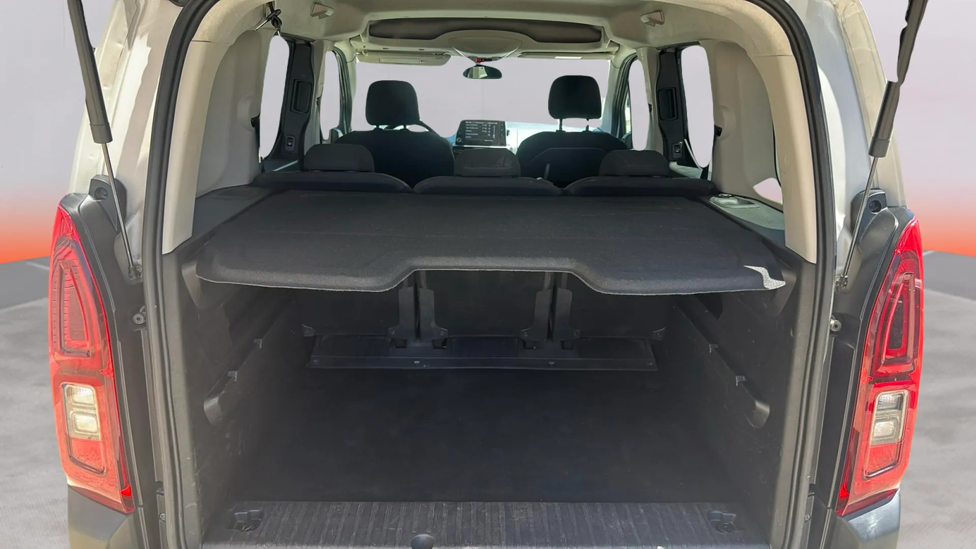 Citroën Berlingo Talla M BlueHDi 130 Shine - foto 16