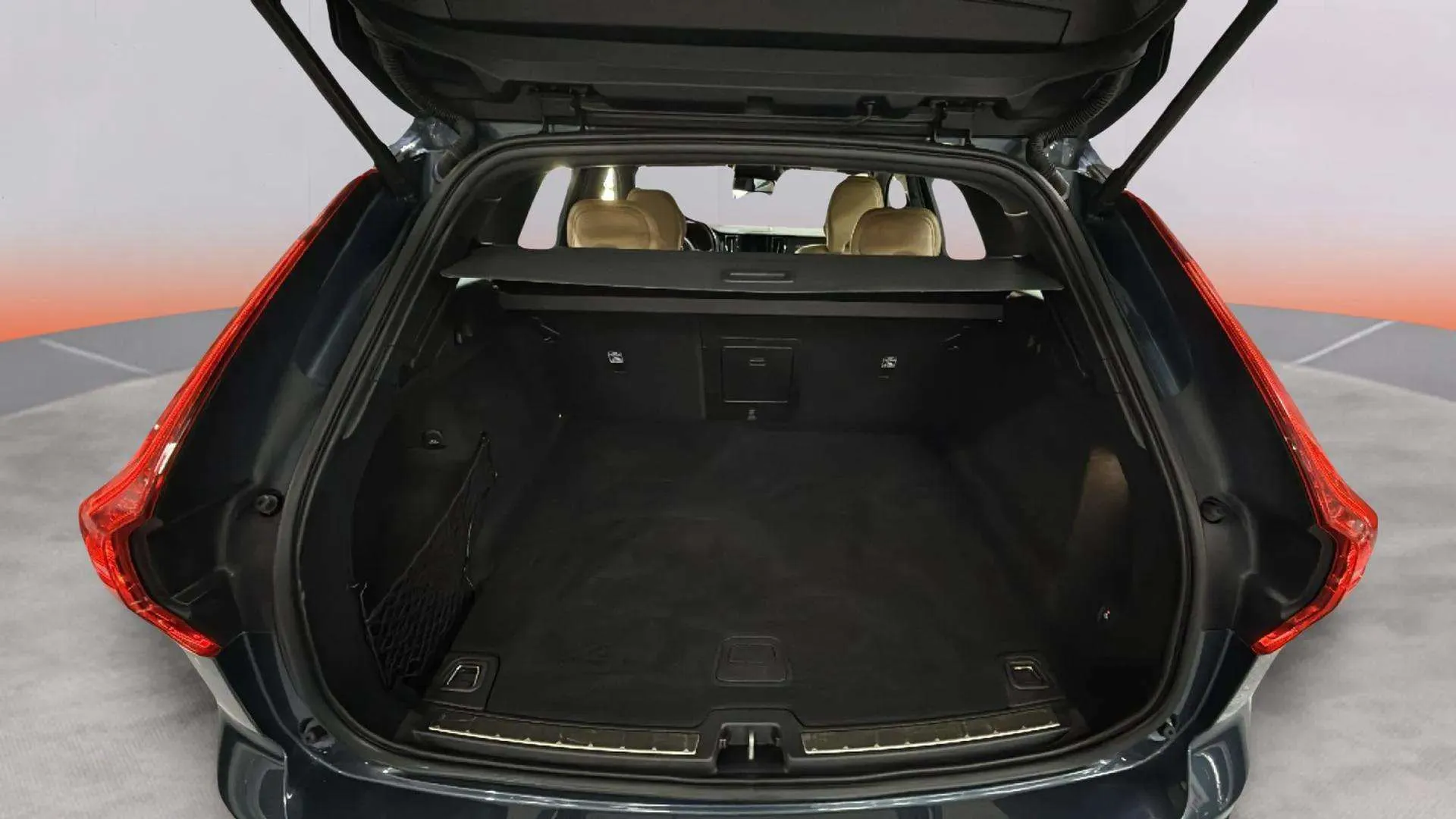 Volvo XC60 2.0 D3 Momentum - foto 6