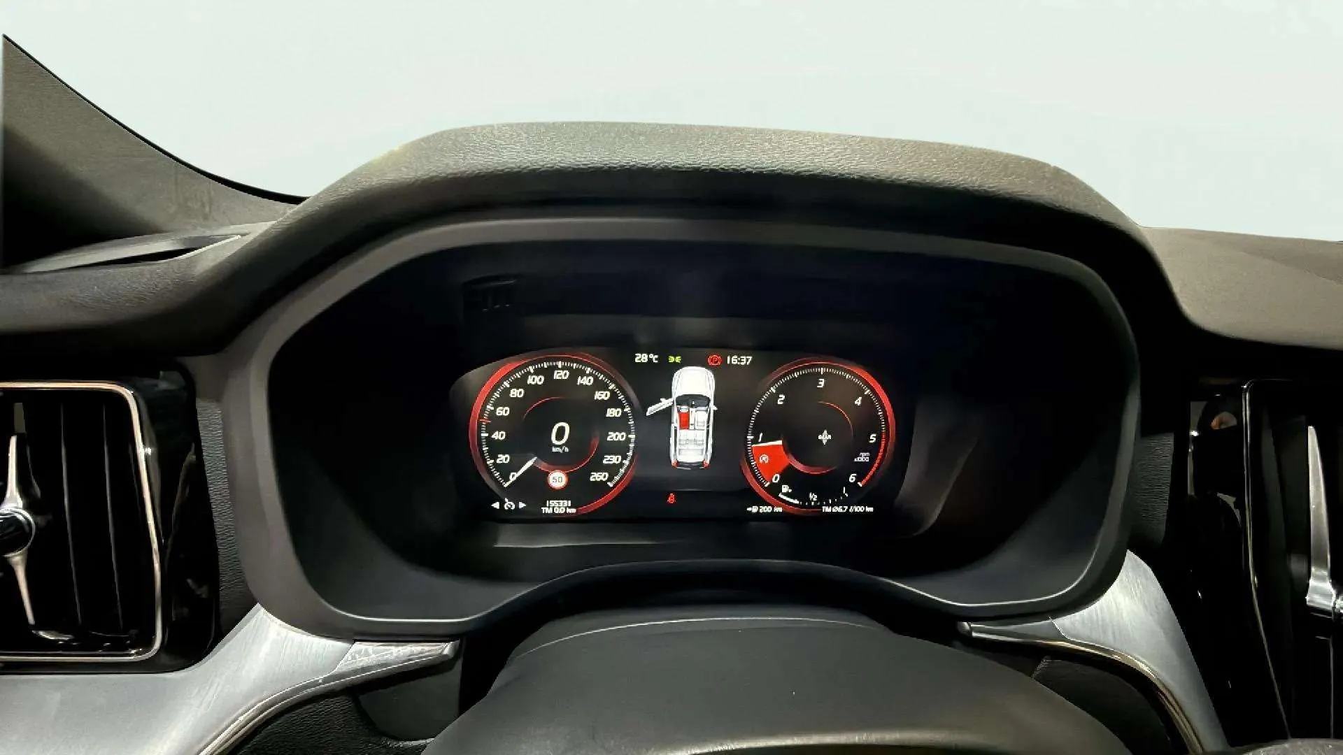 Volvo XC60 2.0 D3 Momentum - foto 10