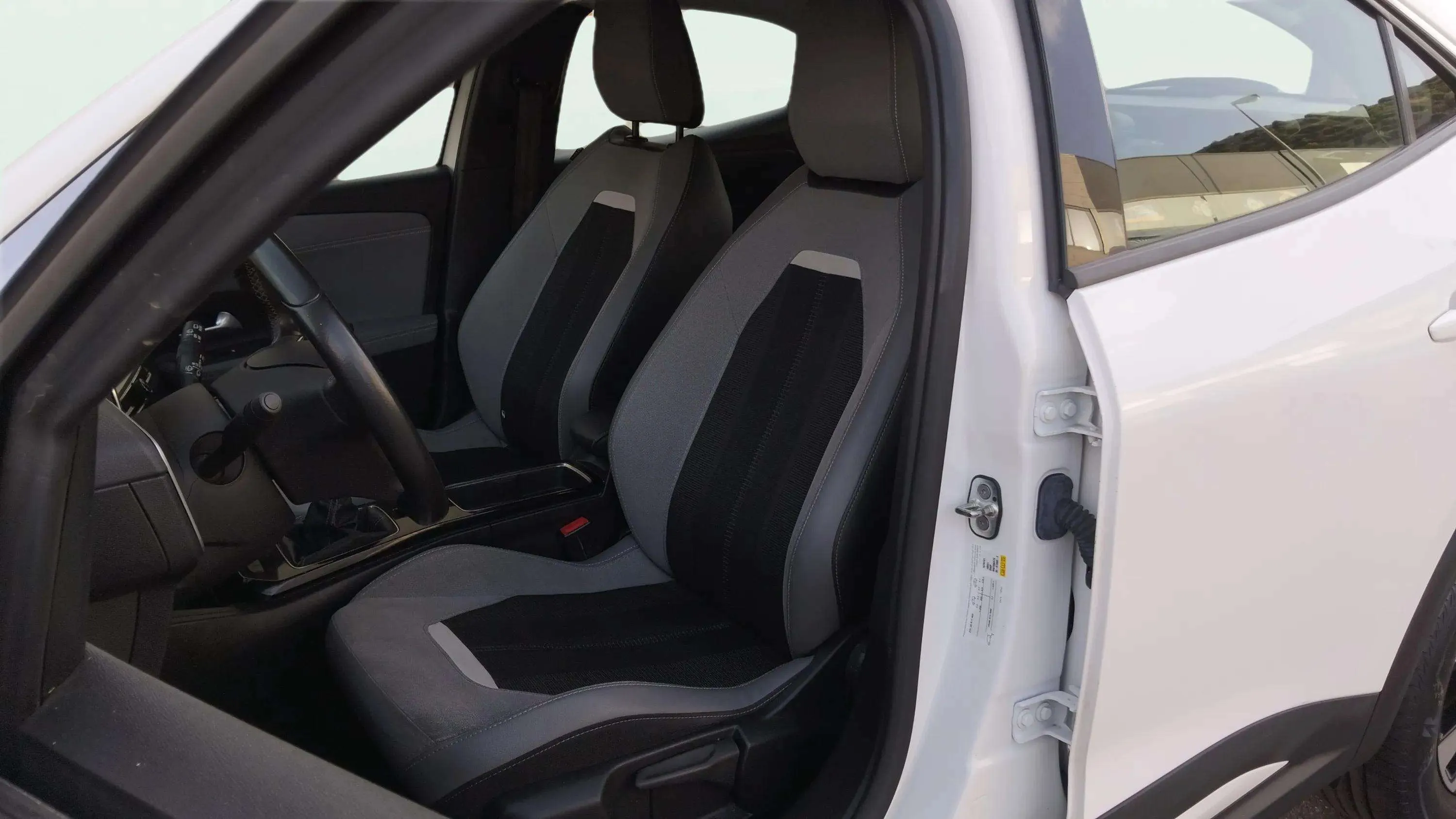 Opel Mokka 1.5 D Business Elegance - foto 23