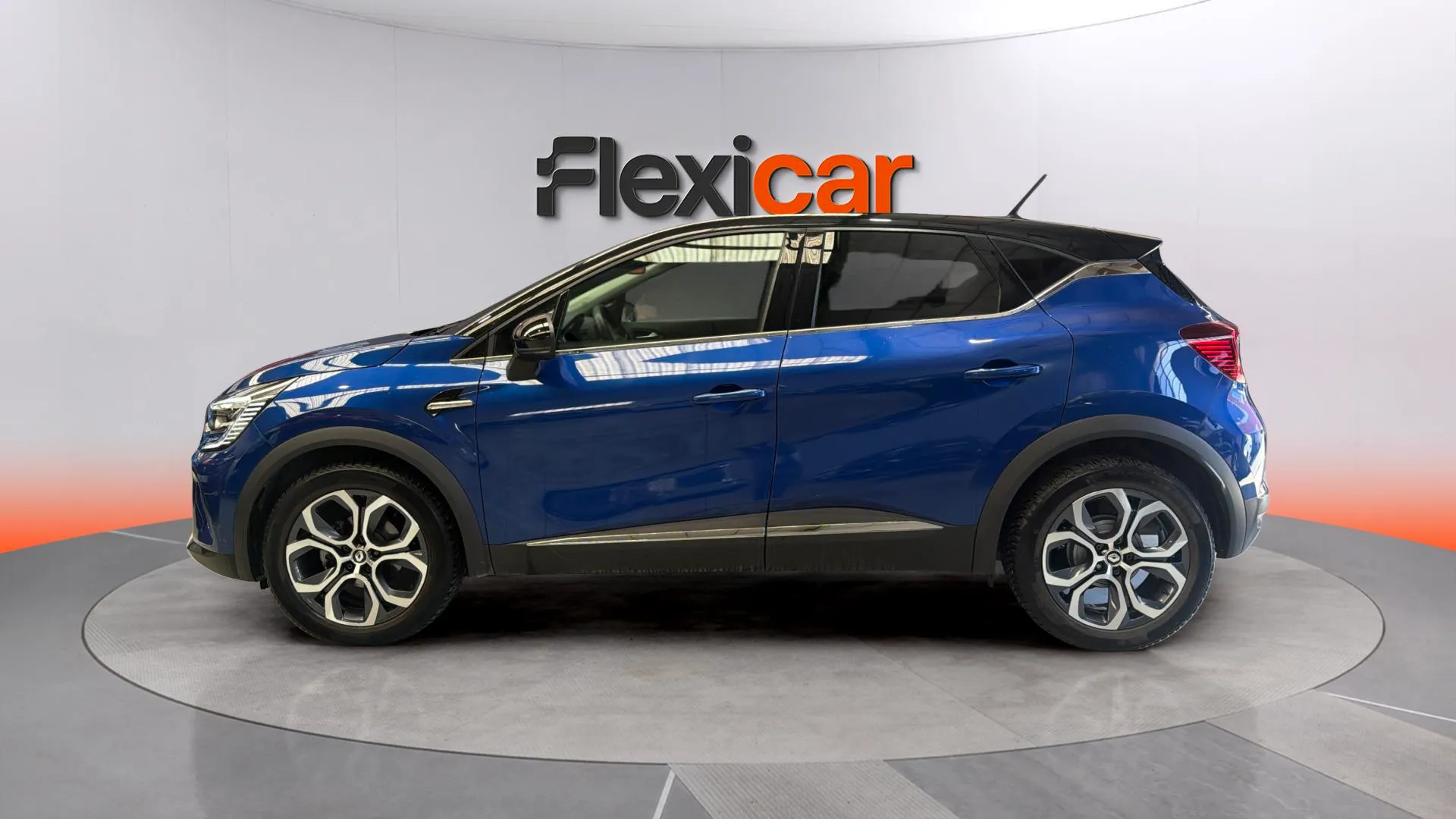 Renault Captur Fast Track TCe GPF Micro Híbrido - foto 4