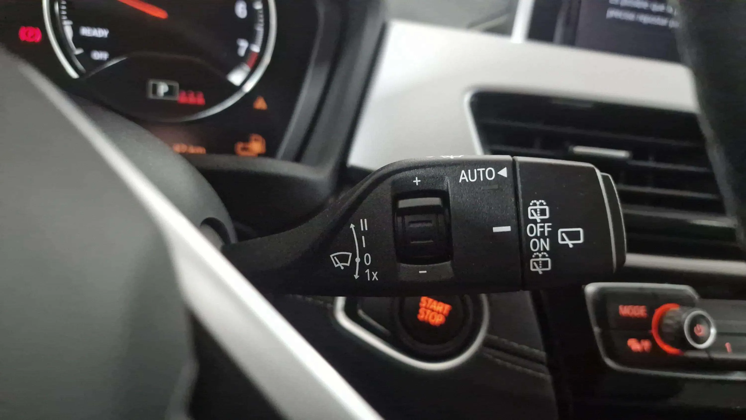 BMW X2 xDrive25e - foto 14