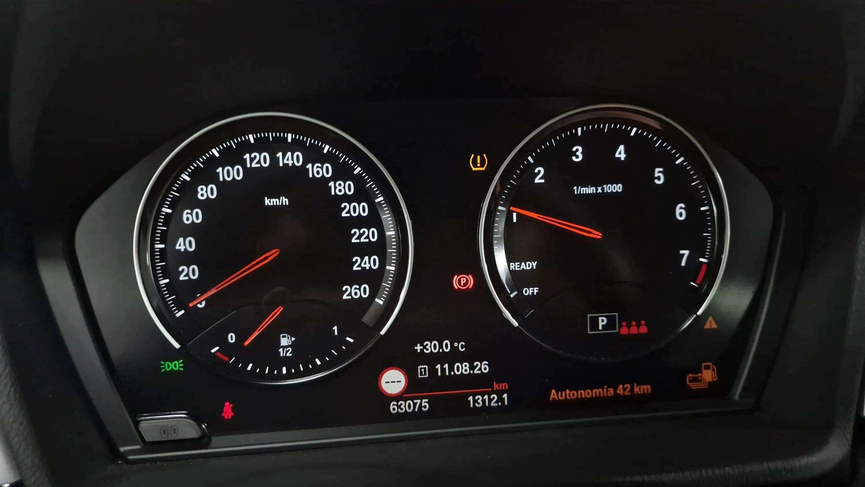 BMW X2 xDrive25e - foto 9