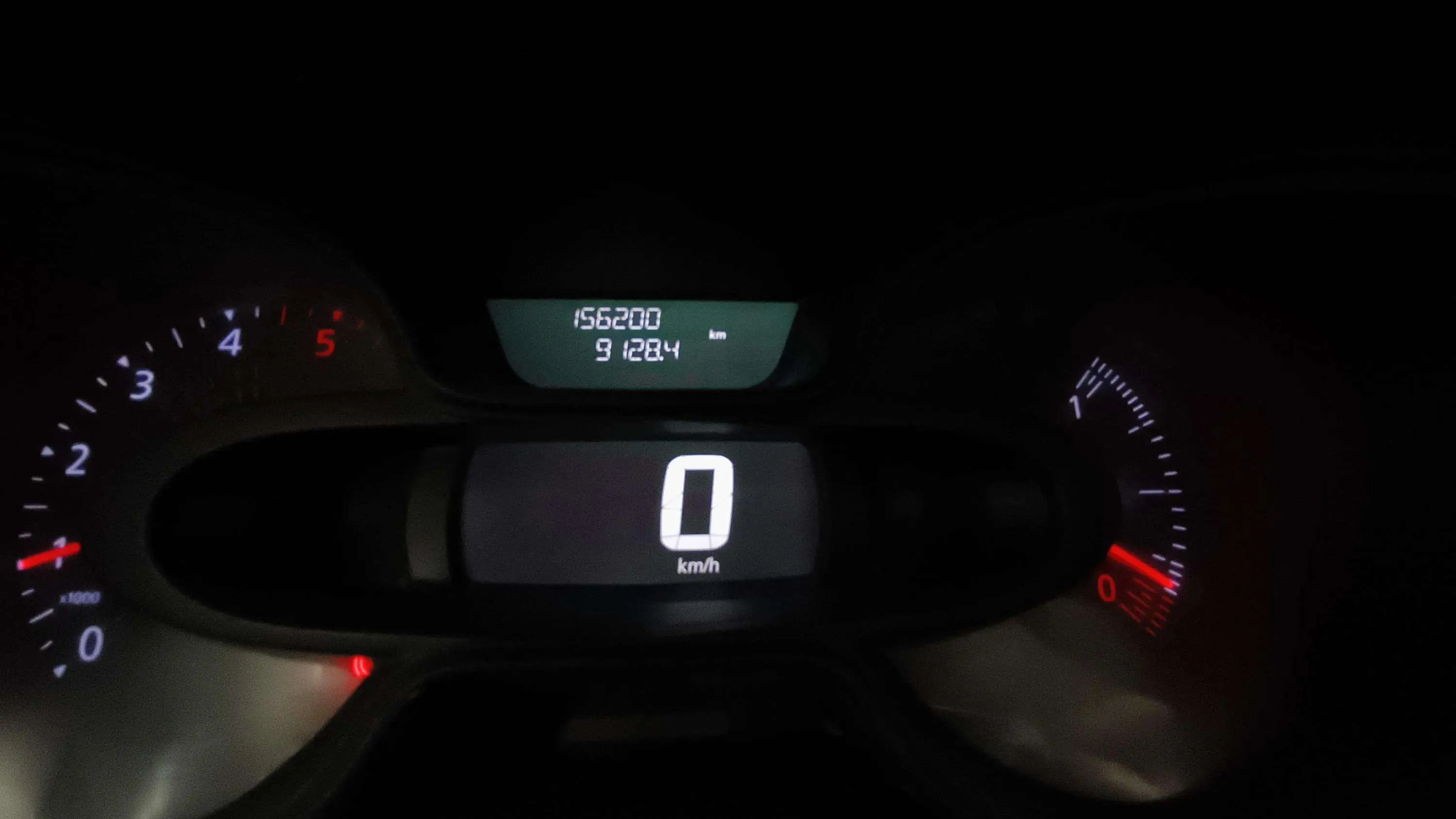 Renault Trafic - foto 6