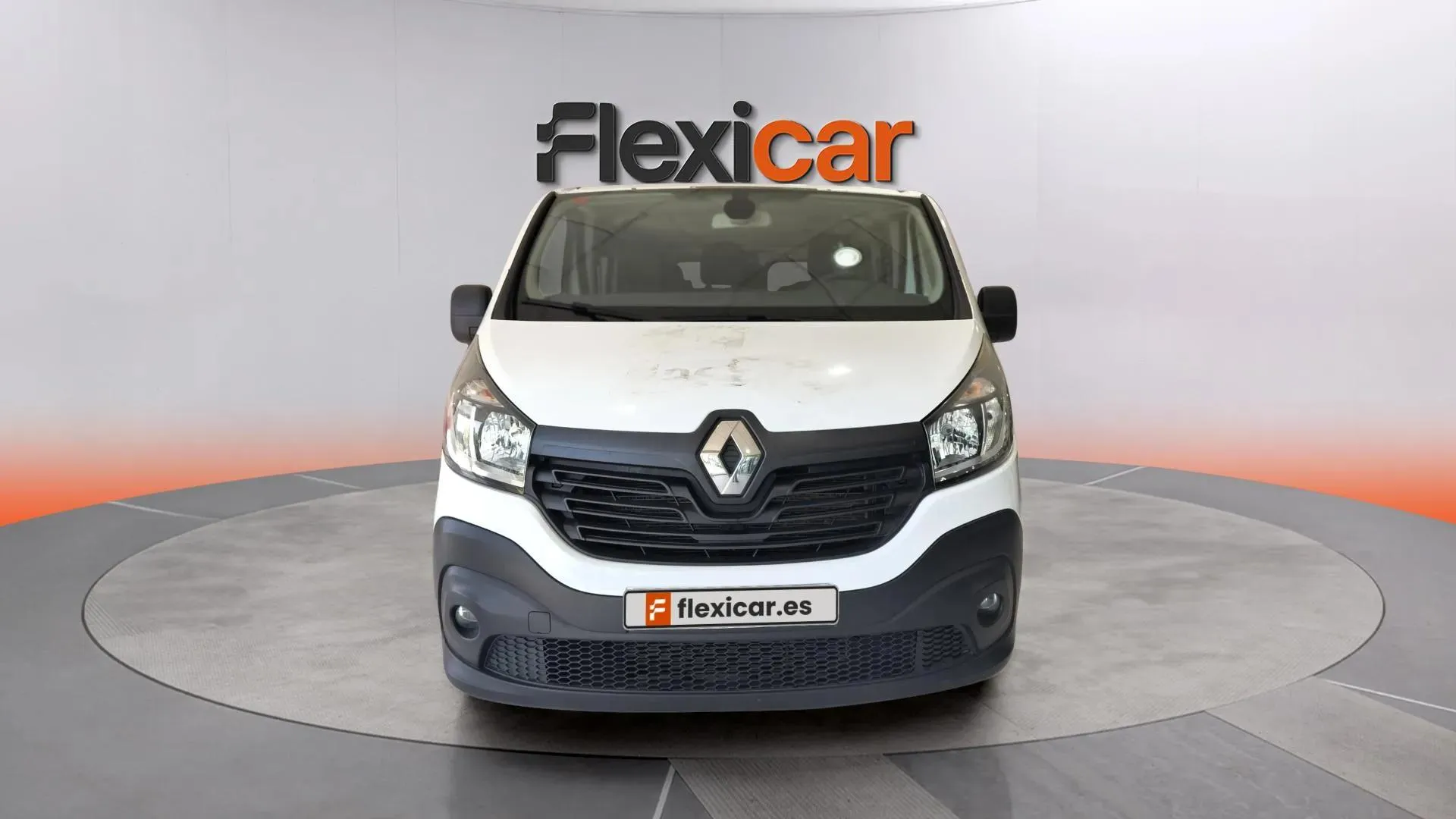 Renault Trafic - foto 2