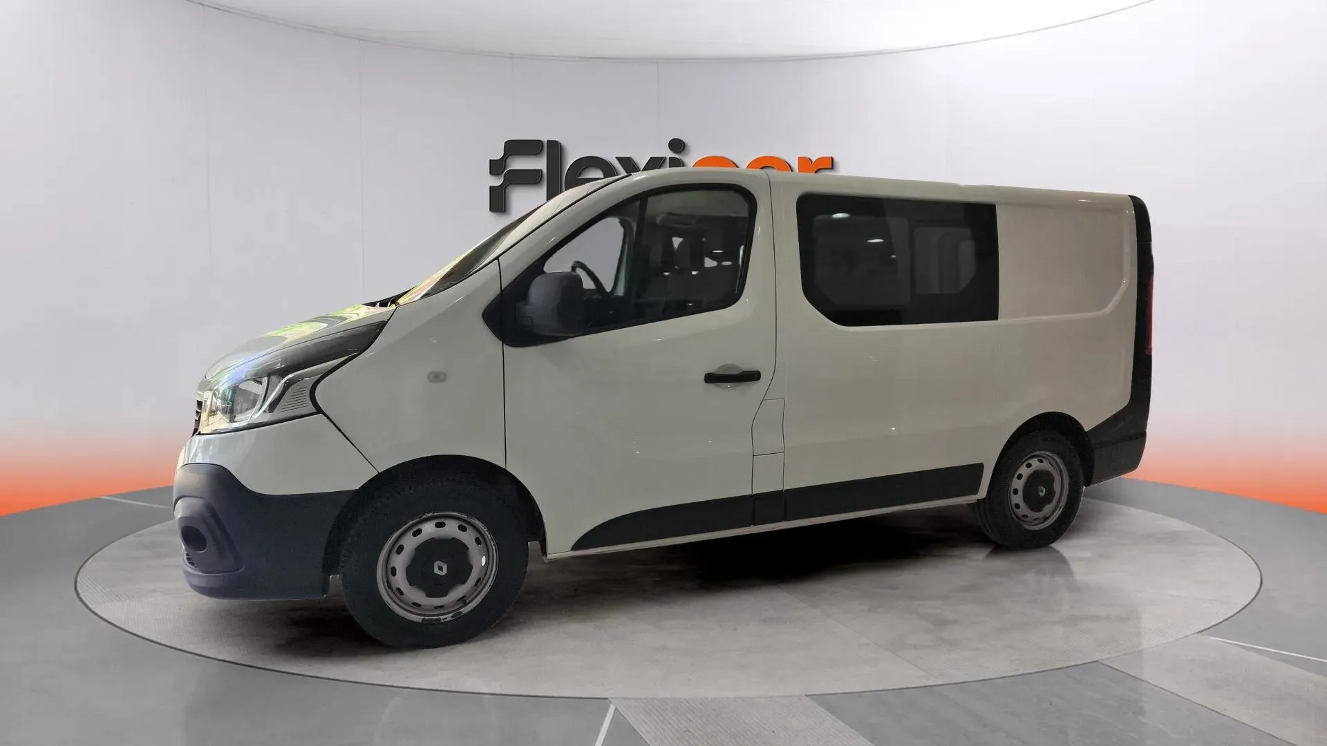 Renault Trafic - foto 3