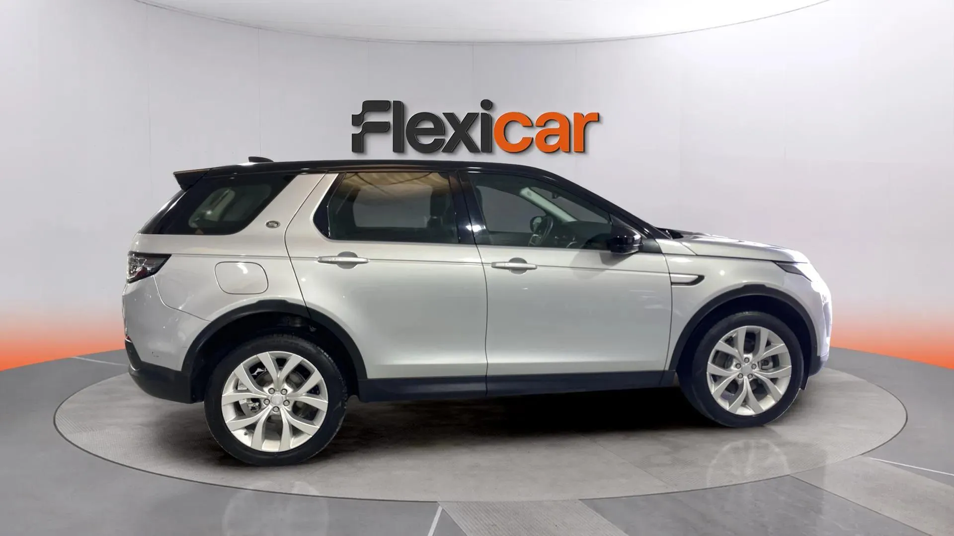 Land Rover Discovery Sport 2.0 Si4 AWD Aut MHEV R-Dynamic HSE - foto 5