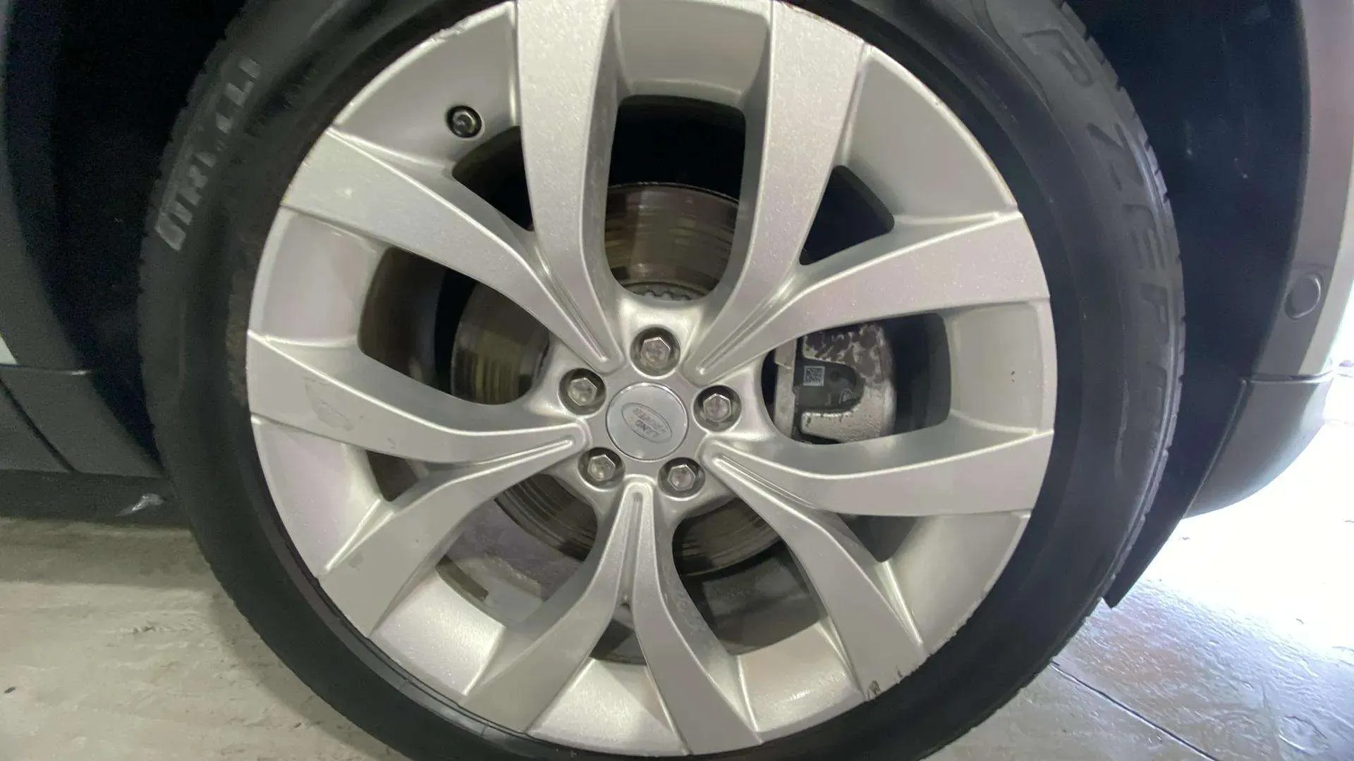 Land Rover Discovery Sport 2.0 Si4 AWD Aut MHEV R-Dynamic HSE - foto 22