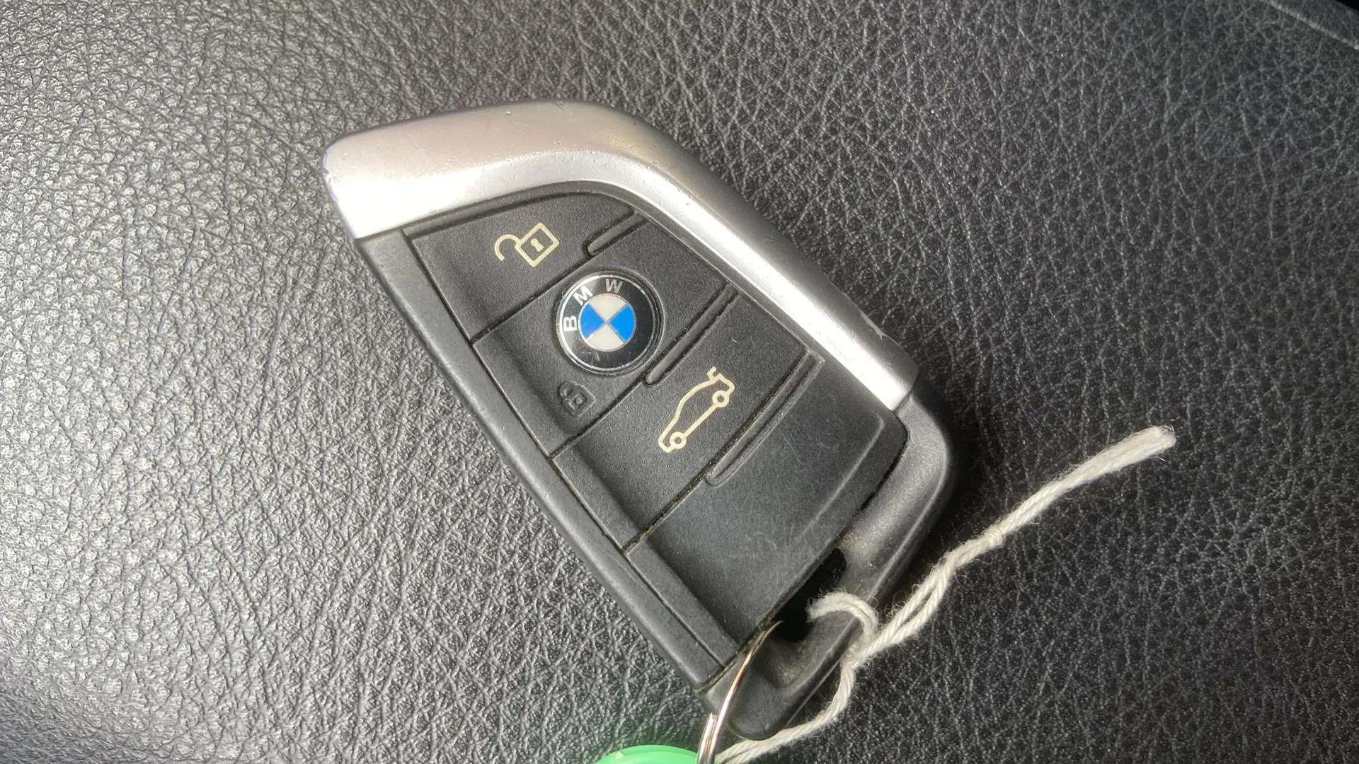 BMW X2 xDrive25e - foto 15