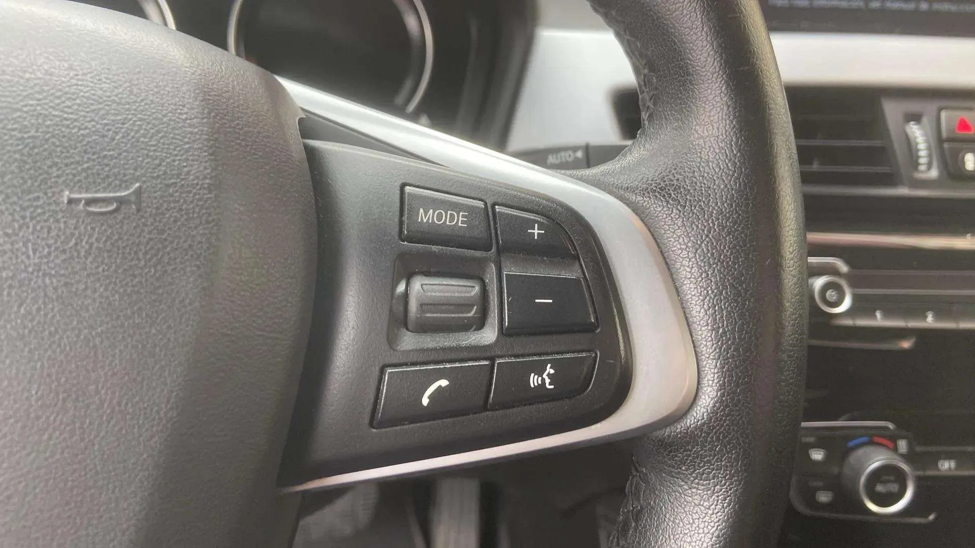 BMW X2 xDrive25e - foto 14