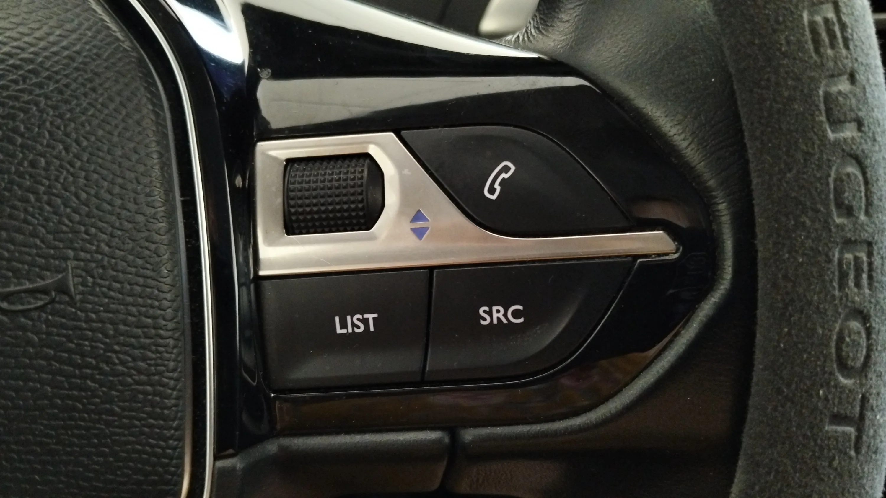 Peugeot 5008 Allure 1.2 PureTech - foto 16