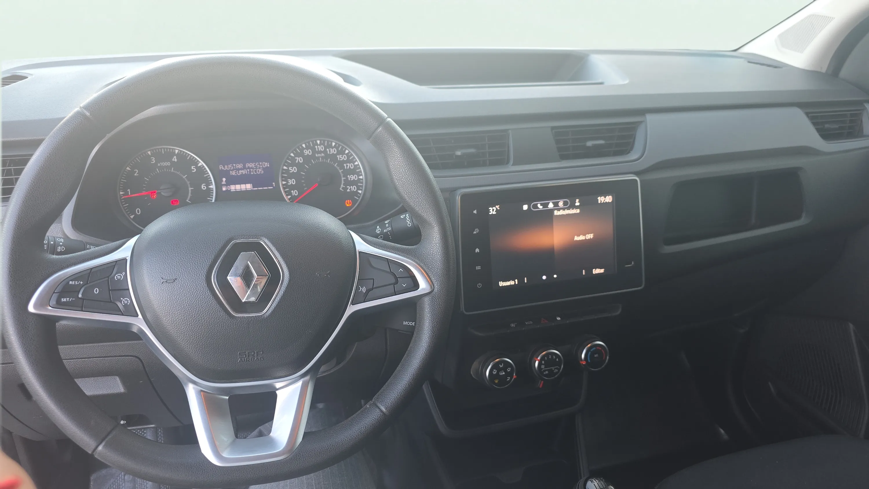 Renault Express Furgón Diesel Express 1.5 Blue dCi - foto 12