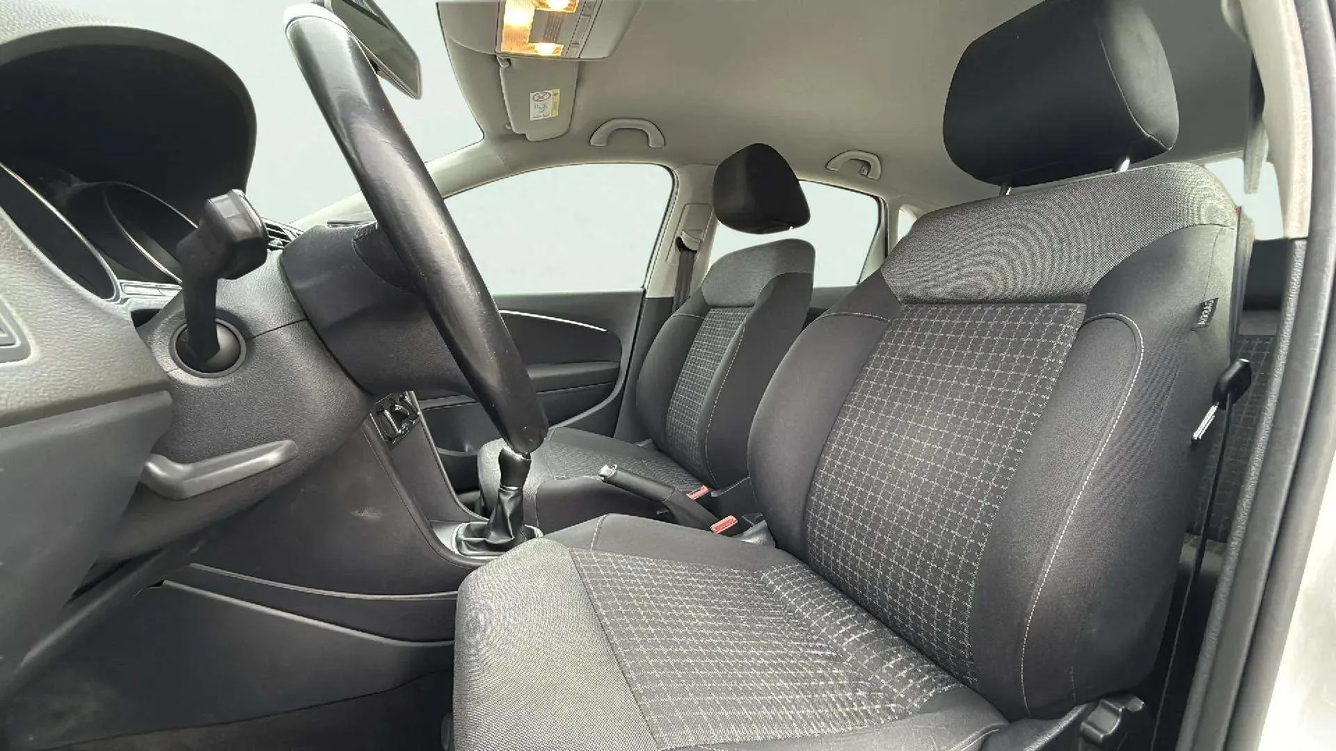 Volkswagen Polo A-Polo Plus 1.2 TSI BMT - foto 20