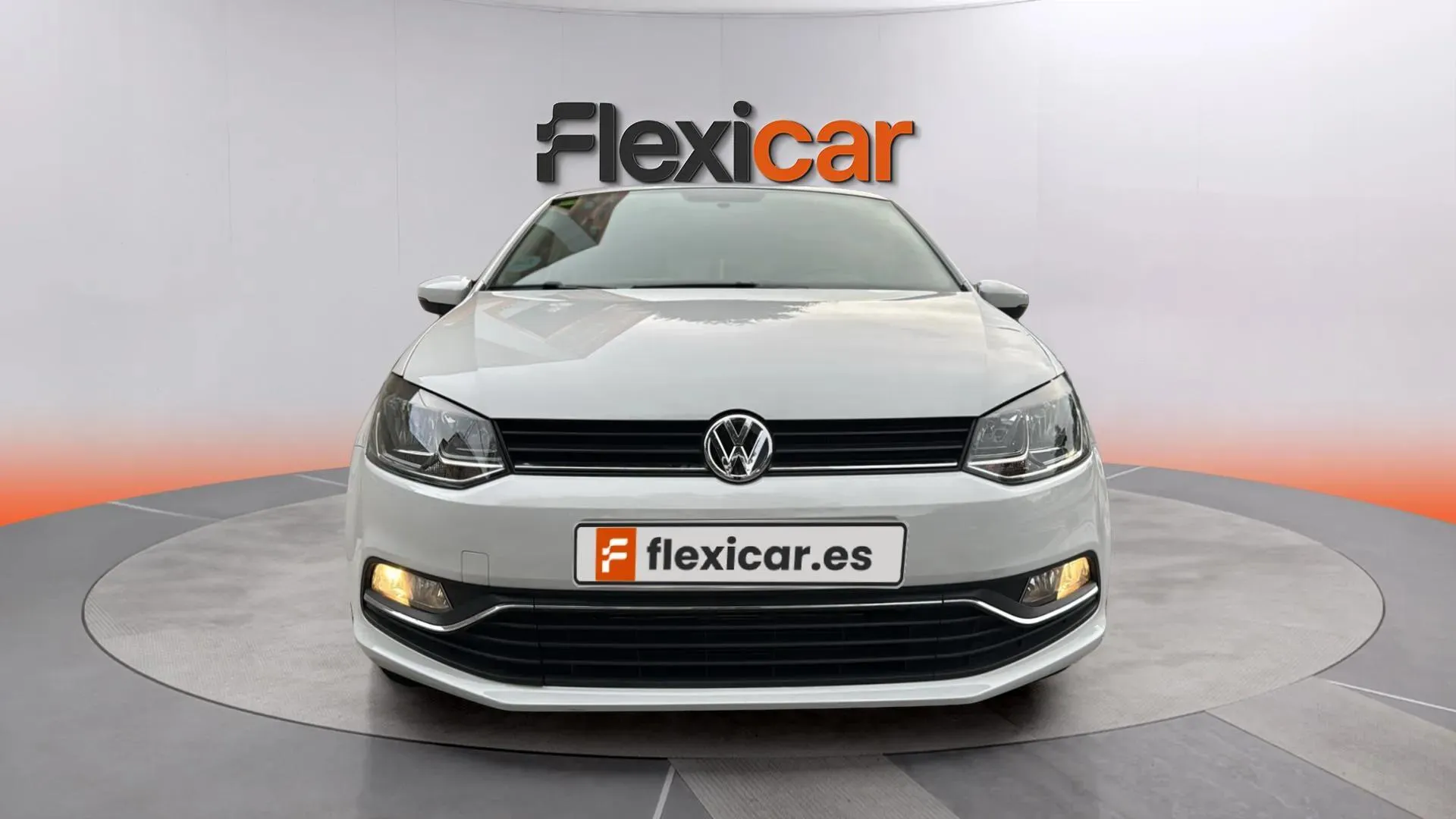 Volkswagen Polo A-Polo Plus 1.2 TSI BMT - foto 9