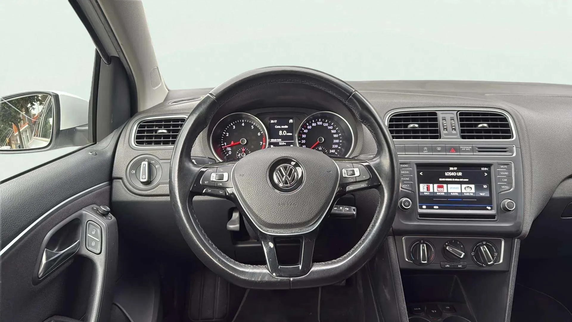 Volkswagen Polo A-Polo Plus 1.2 TSI BMT - foto 13
