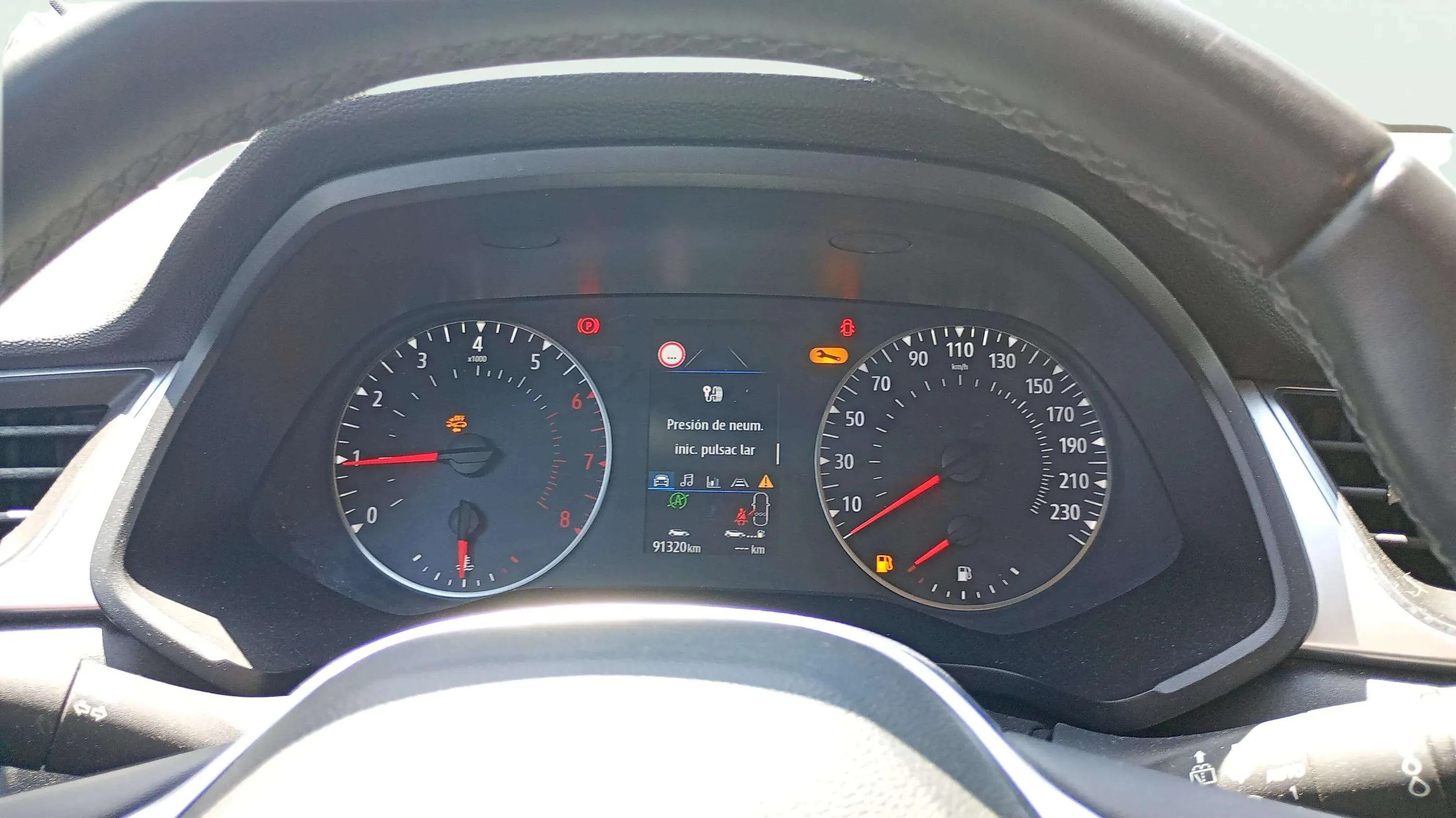 Renault Captur Intens TCe - foto 8