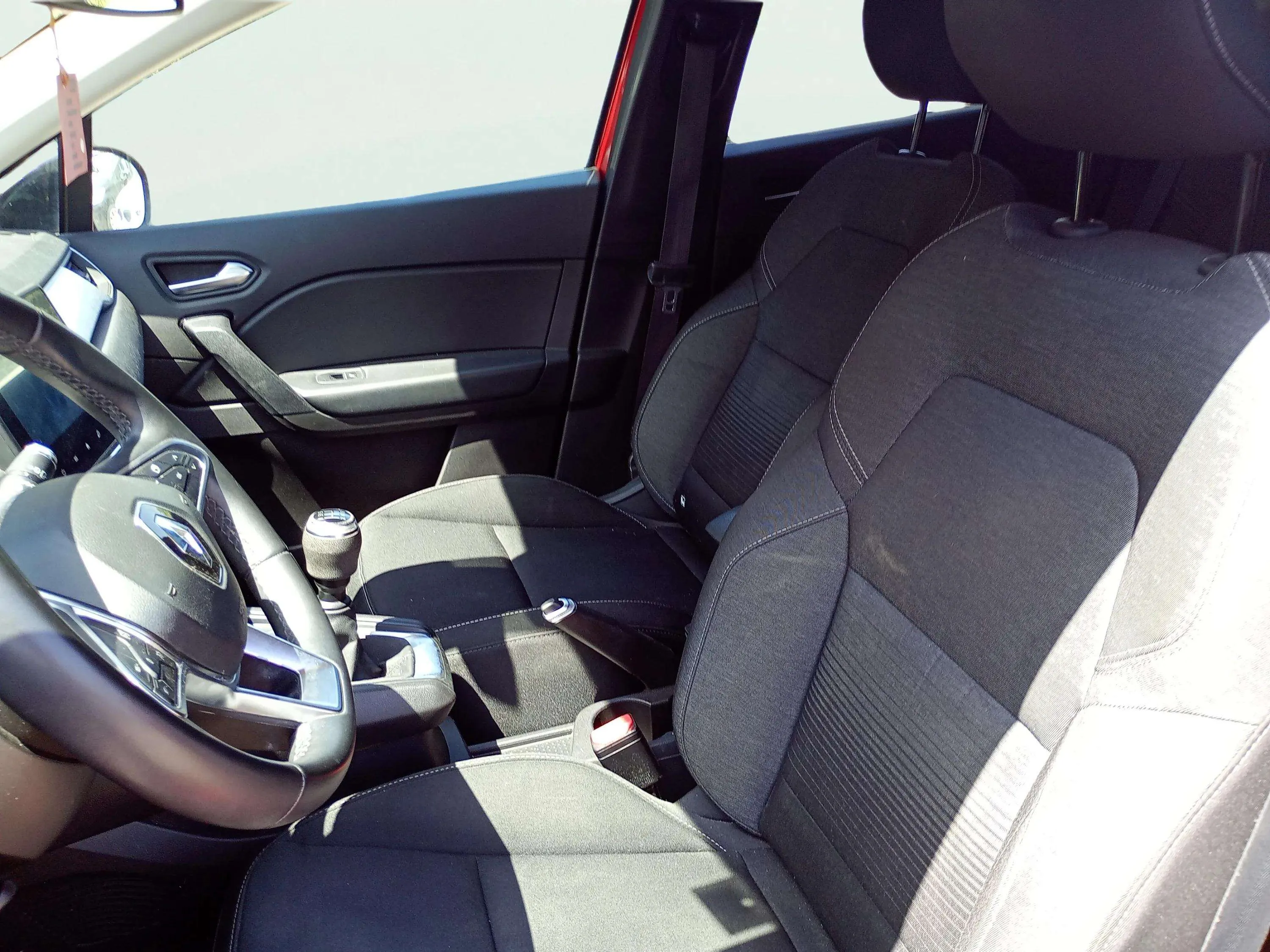 Renault Captur Intens TCe - foto 12