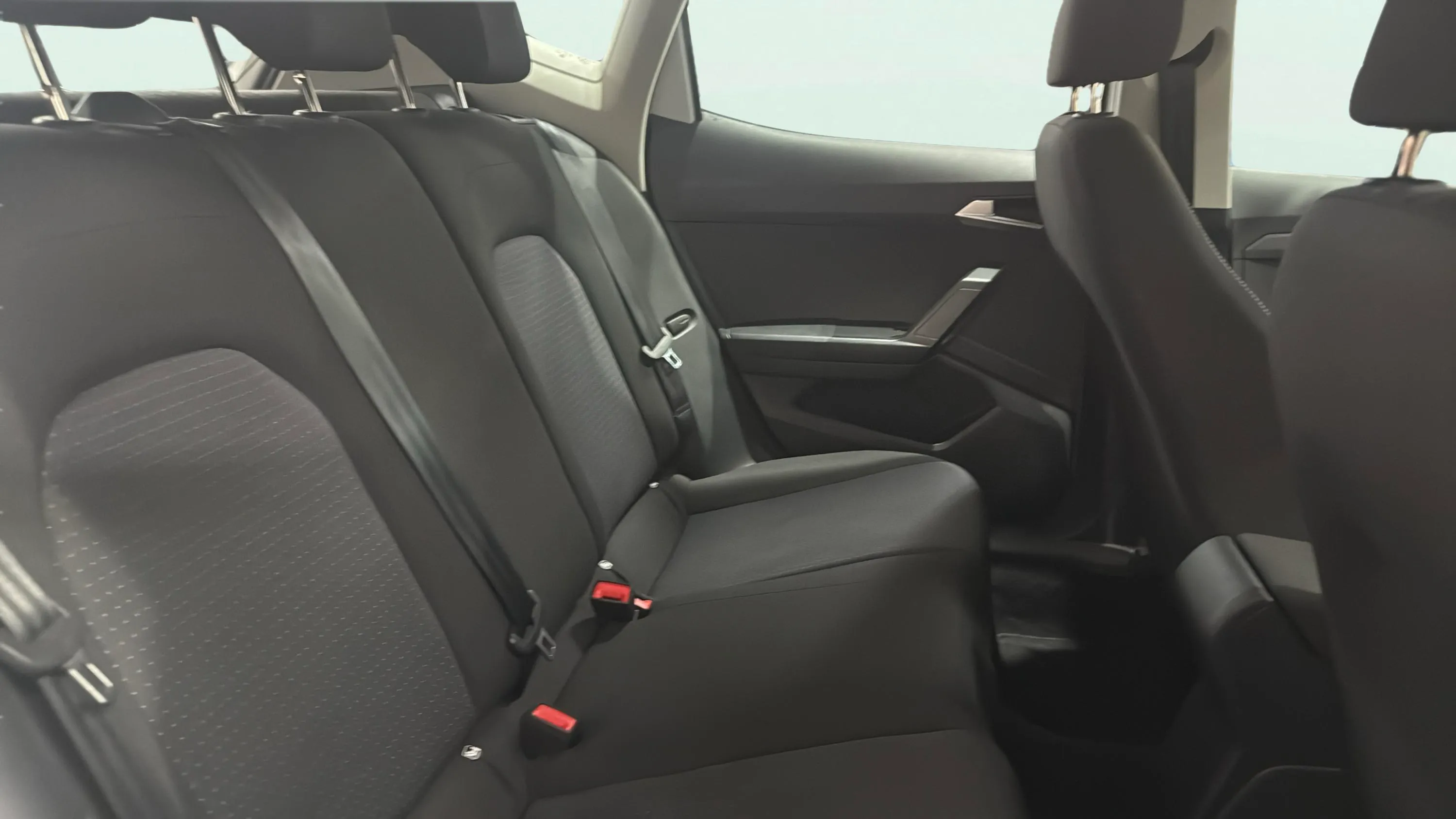 SEAT Arona 1.0 TSI DSG Style XL - foto 13
