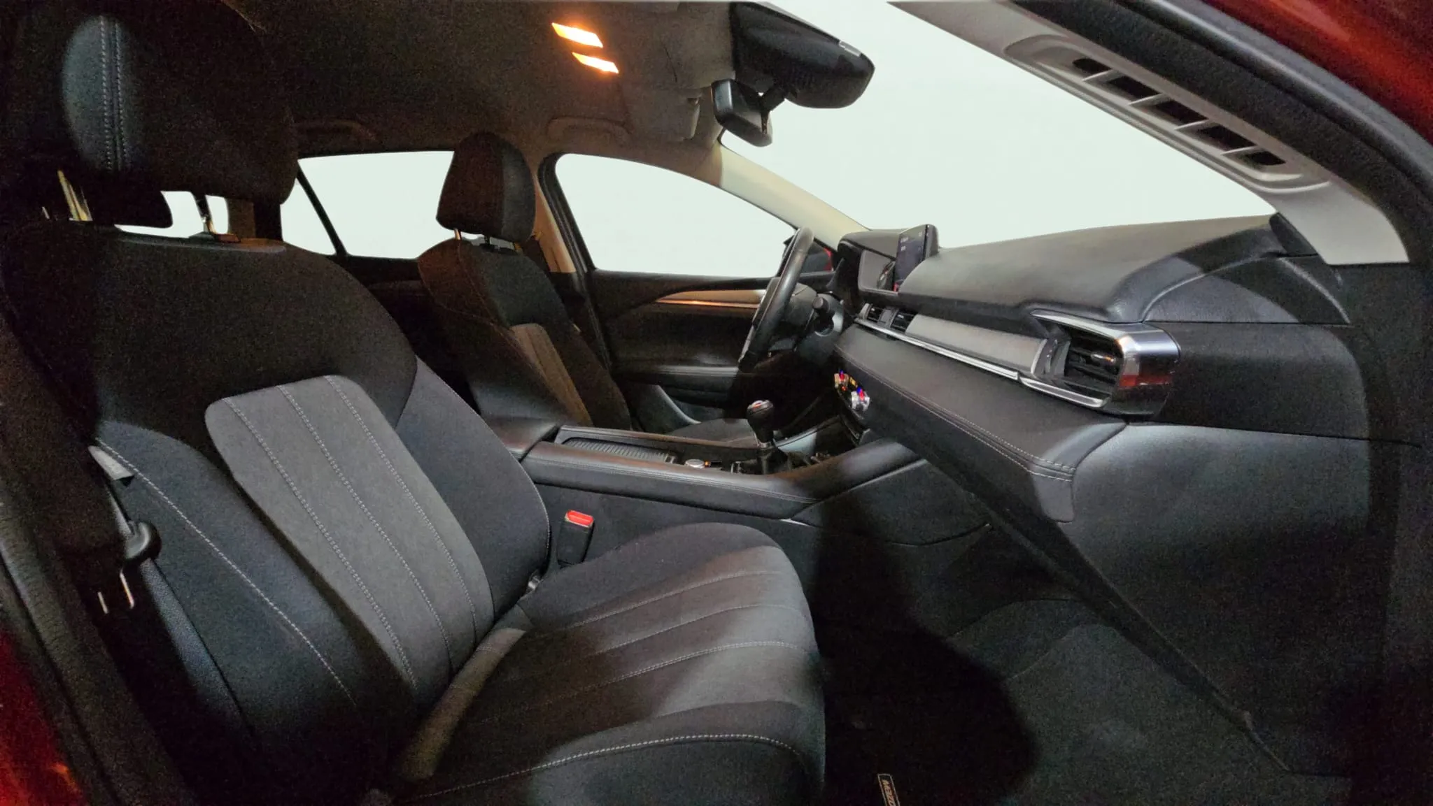 Mazda Mazda6 2.0 SKYACTIVE-G Evolution Tech WGN - foto 16