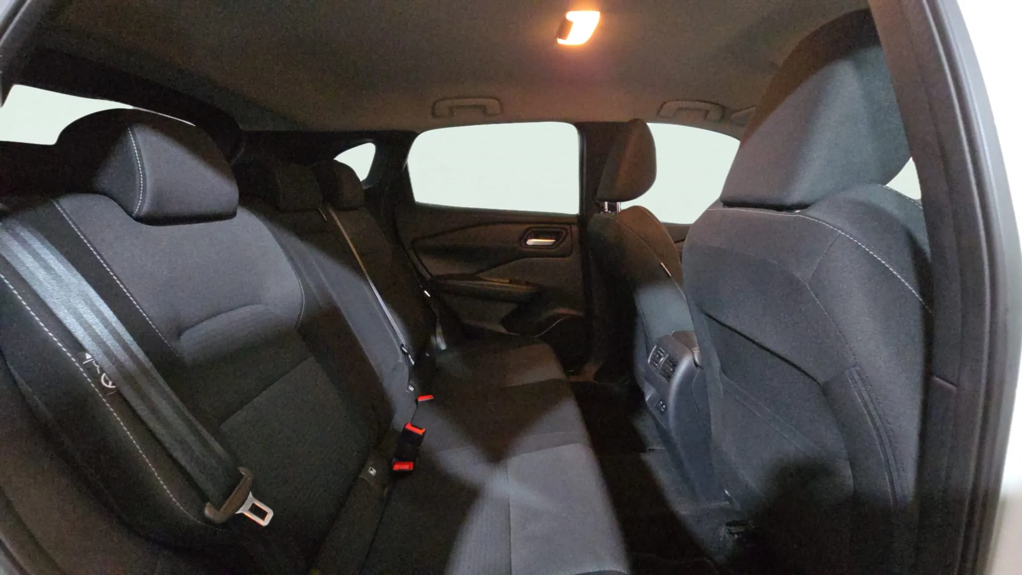 Nissan Qashqai DIG-T N-Connecta - foto 15