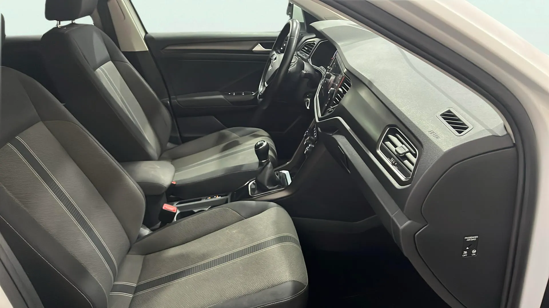 Volkswagen T-Roc Advance 1.6 TDI - foto 12