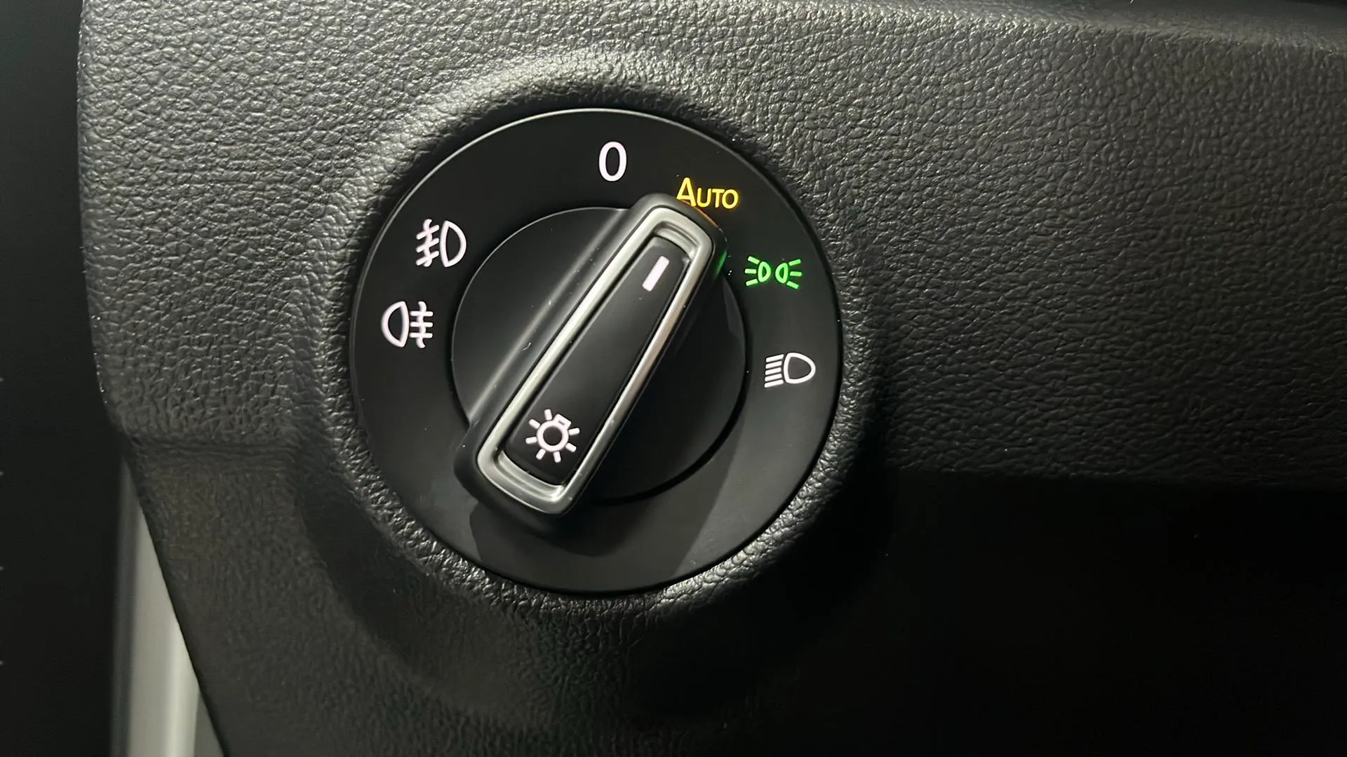 Volkswagen T-Roc Advance 1.6 TDI - foto 16