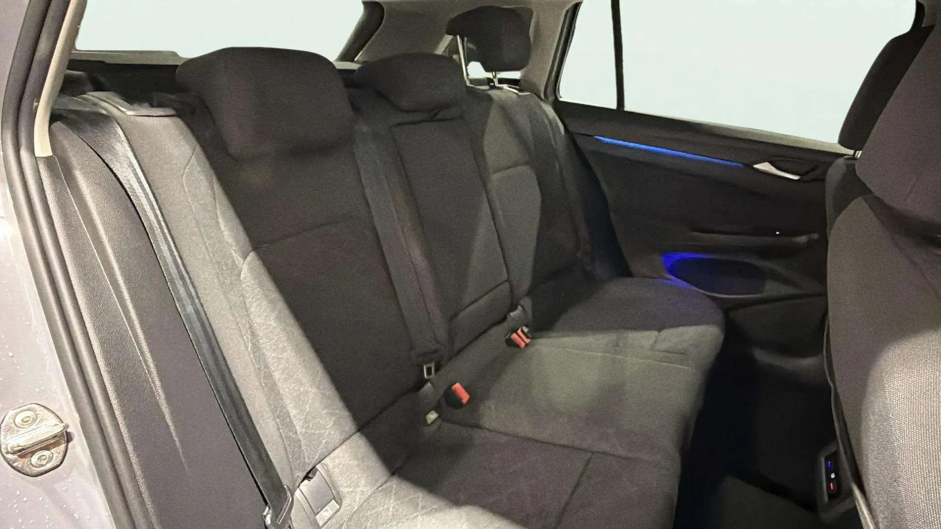 Volkswagen Golf 2.0 TDI Variant - foto 16