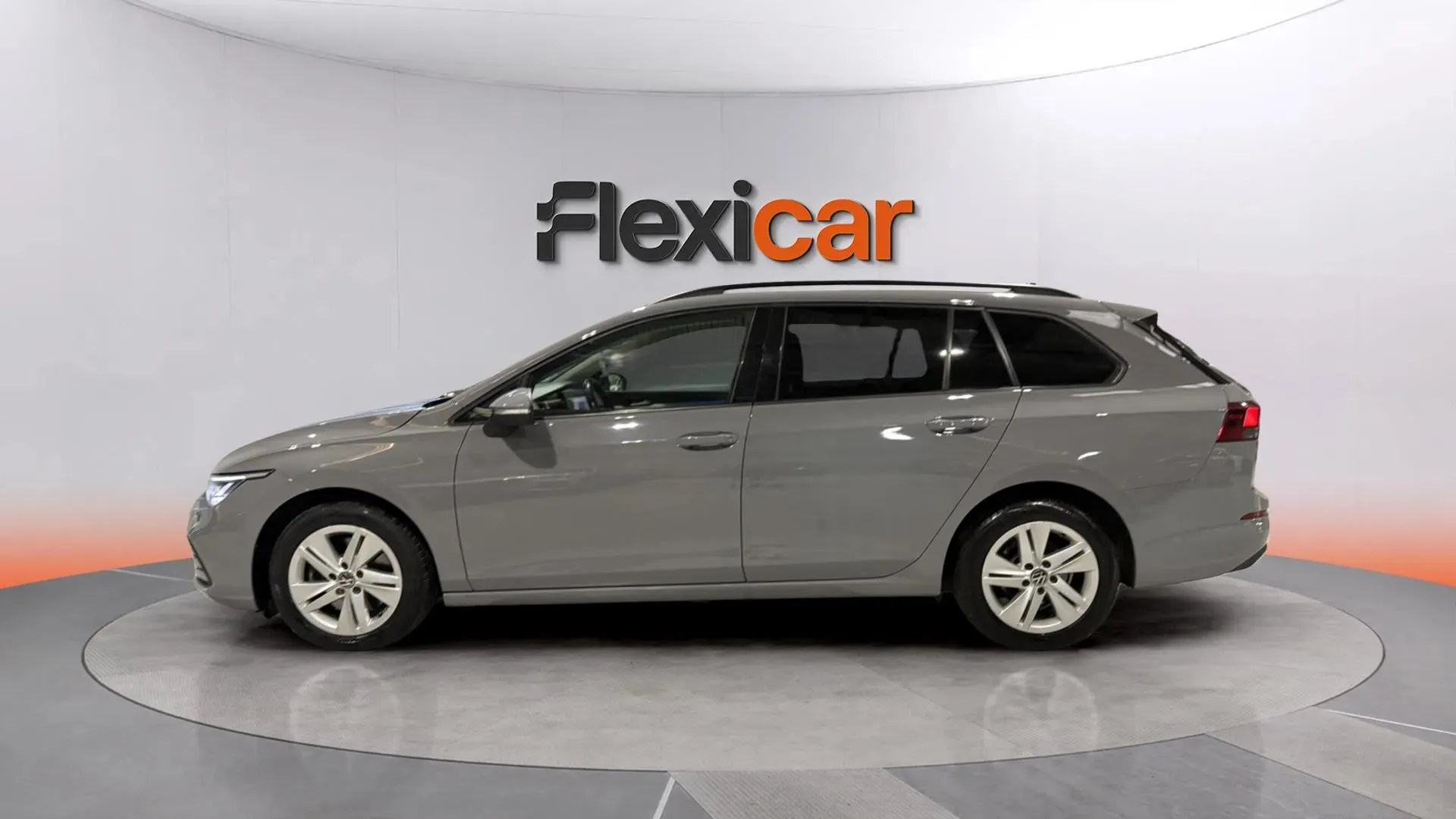 Volkswagen Golf 2.0 TDI Variant - foto 4